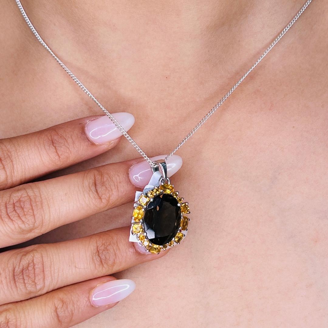 Donna Ciondolo in argento 925 certificato Silvorra da 10,5 carati di topazio fumé naturale e citrino in vendita