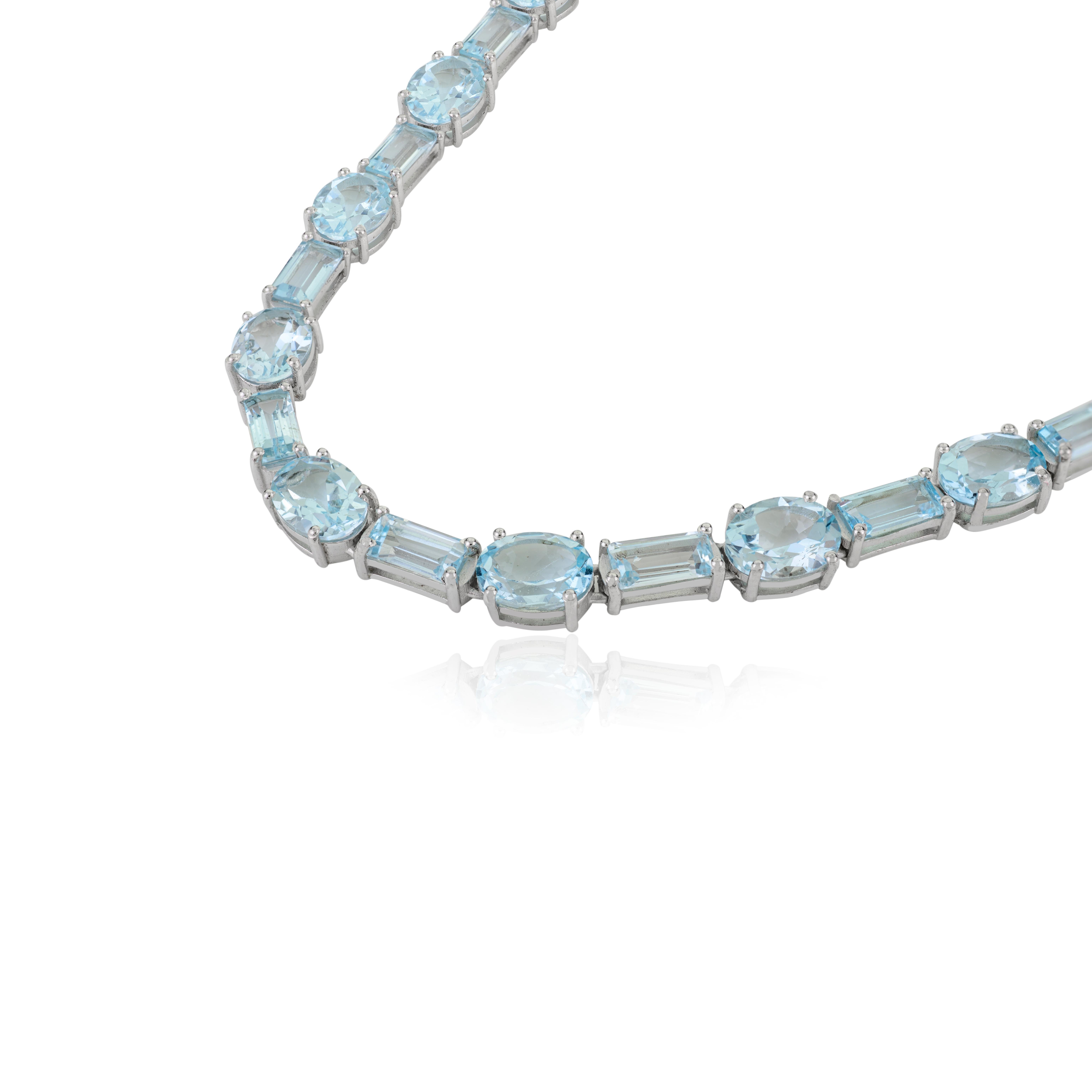 Contemporaneo Collana lunga tennis in argento massiccio 925 certificata Silvorra da 66,15 carati di topazio blu in vendita