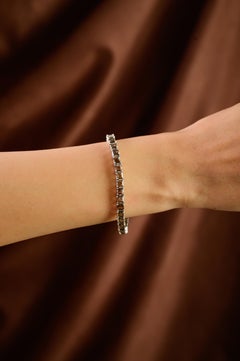 Silvorra Classic 13.05 Carat Smoky Topaz Silver Line Bracelet for New Year Gift