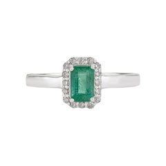 Silvorra Natural Emerald Ring with Diamond Cluster in 925 Silver for Mom's Gift