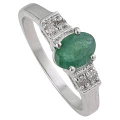 Silvorra Classic Oval Cut Smaragd & Diamant Ring in 925 Silber Feiner Schmuck Geschenk