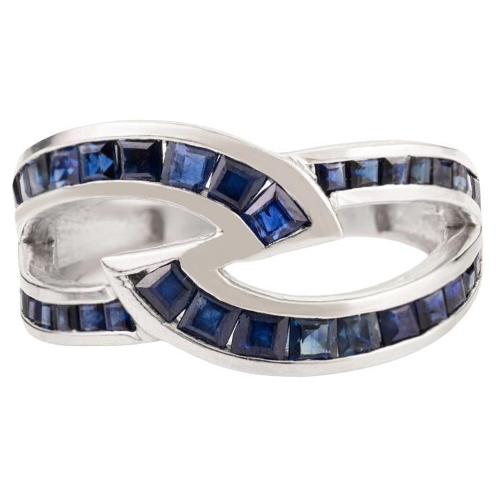 in vendita:  Silvorra Elegant Interloped Band Ring with Square-Cut Natural Blue Sapphires