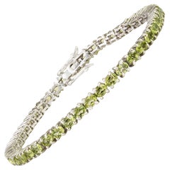 Silvorra Elegant Natural Peridot Oval Cut Tennis Bracelet in 925 Sterling Silver