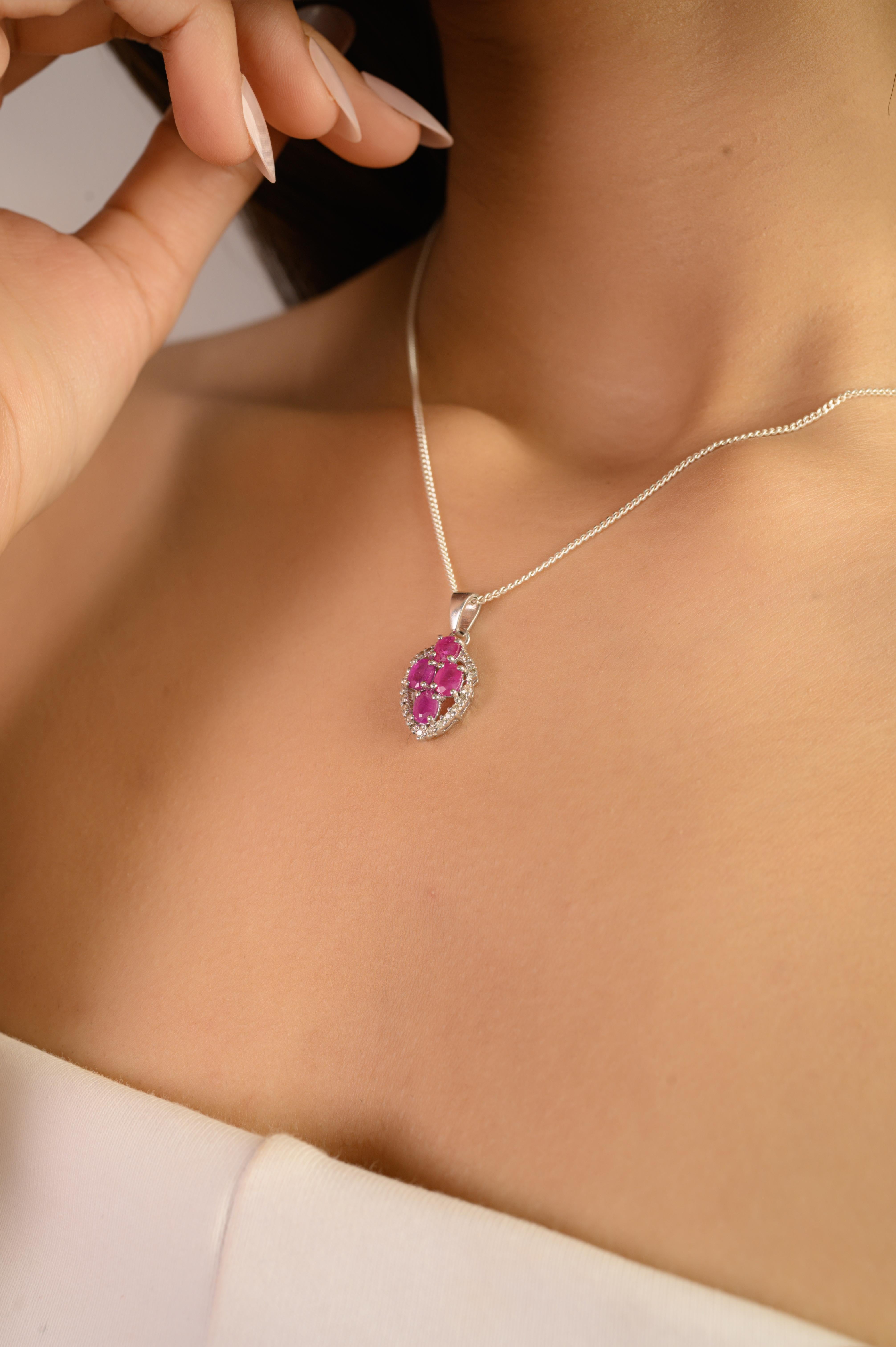 Donna Ciondolo a goccia con diamanti e rubini autentici di Silvorra, in argento 925. in vendita