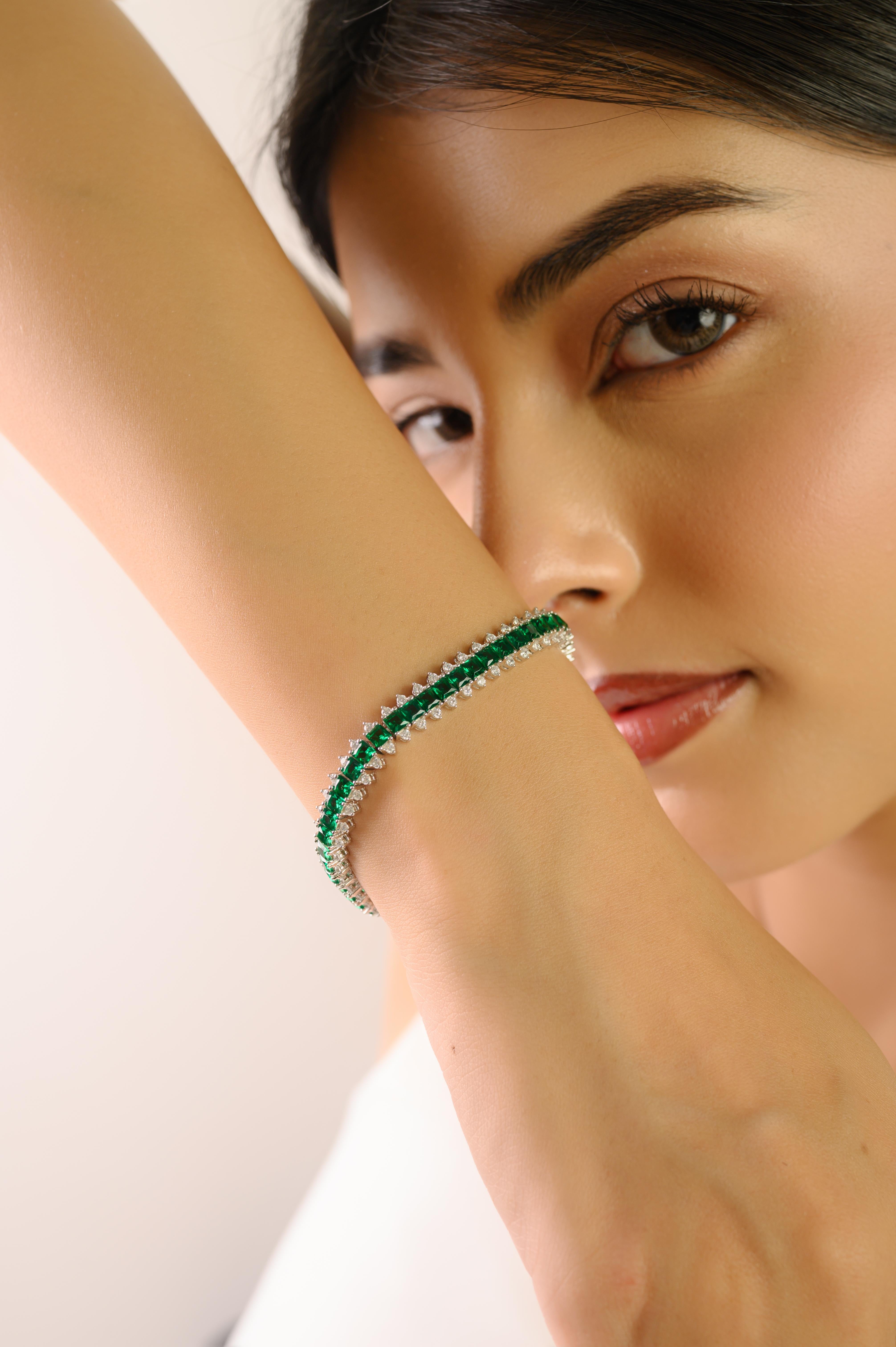 Taglio misto Bracciale tennis con dichiarazione di zirconia cubica verde e bianca di Silvorra in argento 925 in vendita