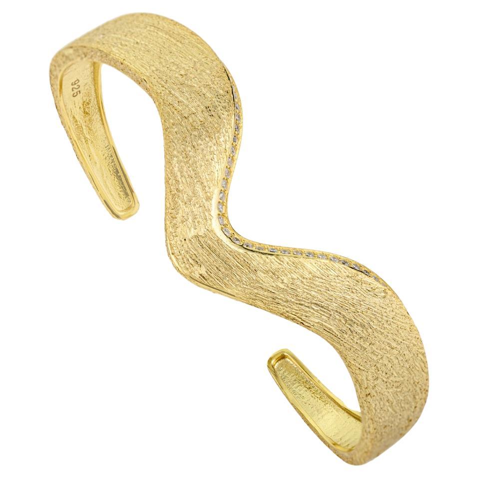 A Silver Bracelet manchette réglable en argent 925 et zircon ondulé de couleur or en vente