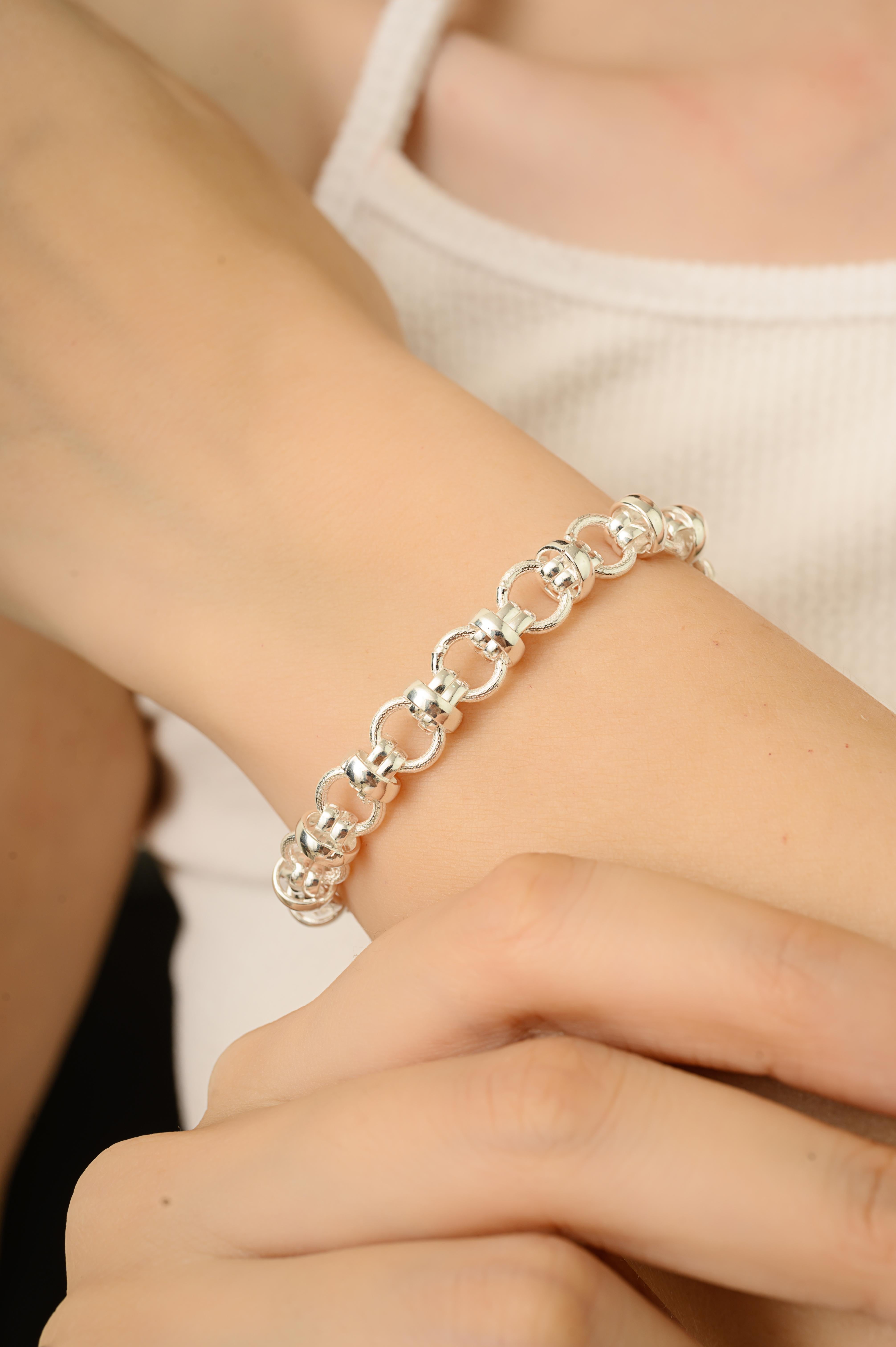 Bracciale a catena unisex ad anelli Silvorra in argento 925 realizzato a mano In condizioni Nuovo in vendita a New York, NY