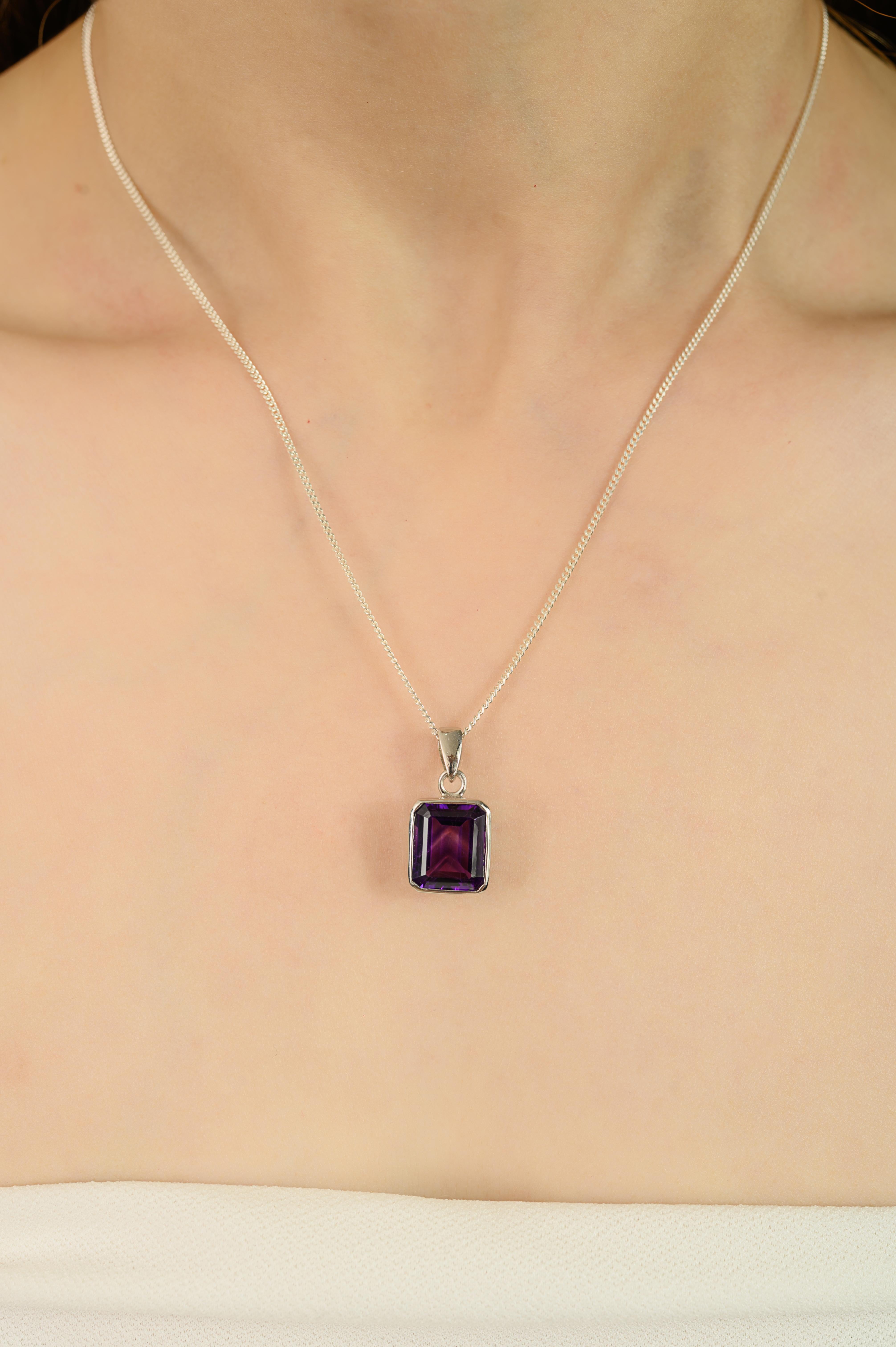 Silvorra Handmade 5.76 Ct Natural Amethyst Solitaire Pendant in 925 Silver For Sale 2