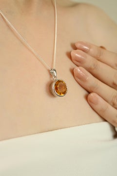 Silvorra Handmade 7.94 Ct Round Citrine Everyday Unisex Pendant in 925 Silver
