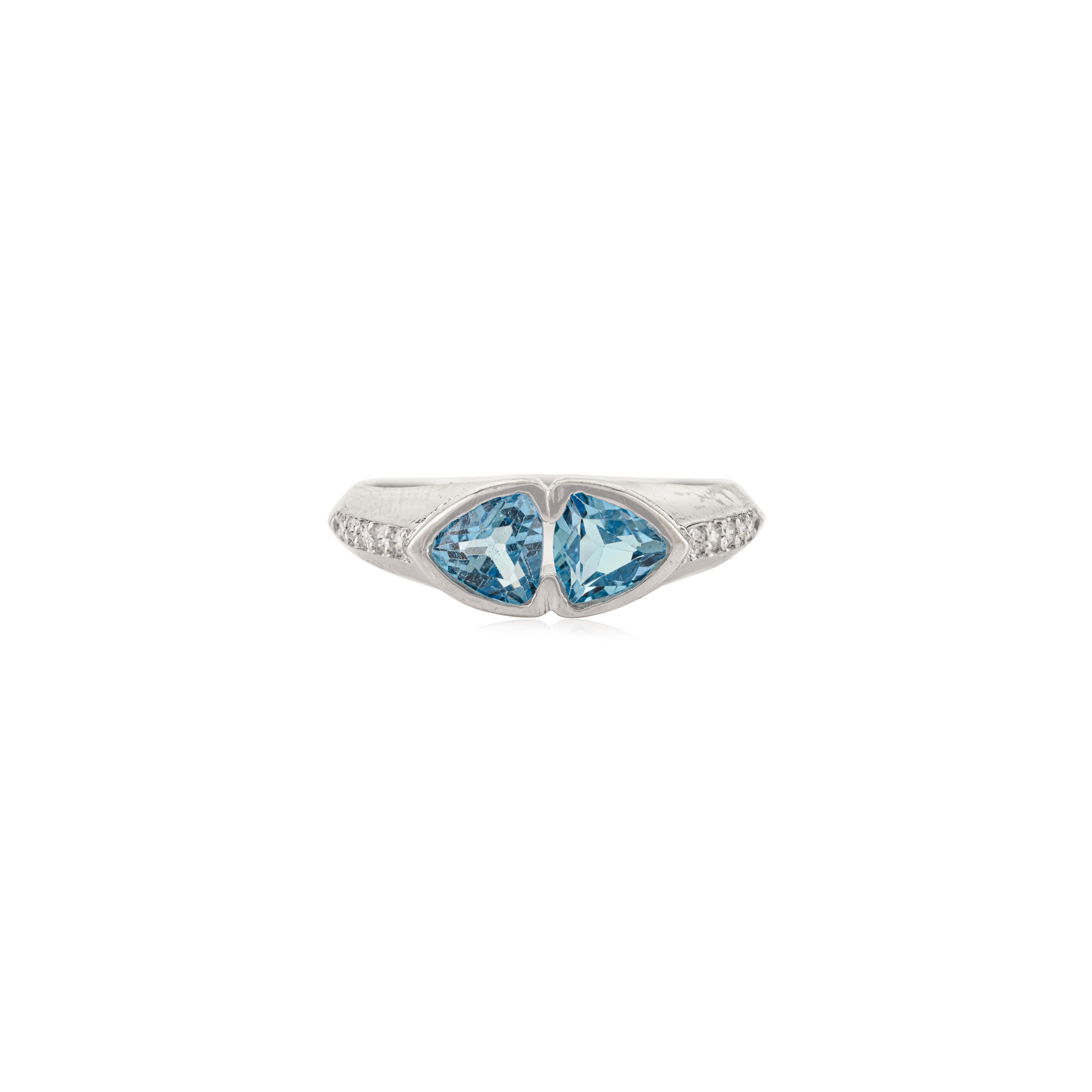 En venta: Silvorra Anillo de Plata 925 Hecho a Mano con Topacio Azul de 1,35 qt y Detalles de Circón Cúbico  9