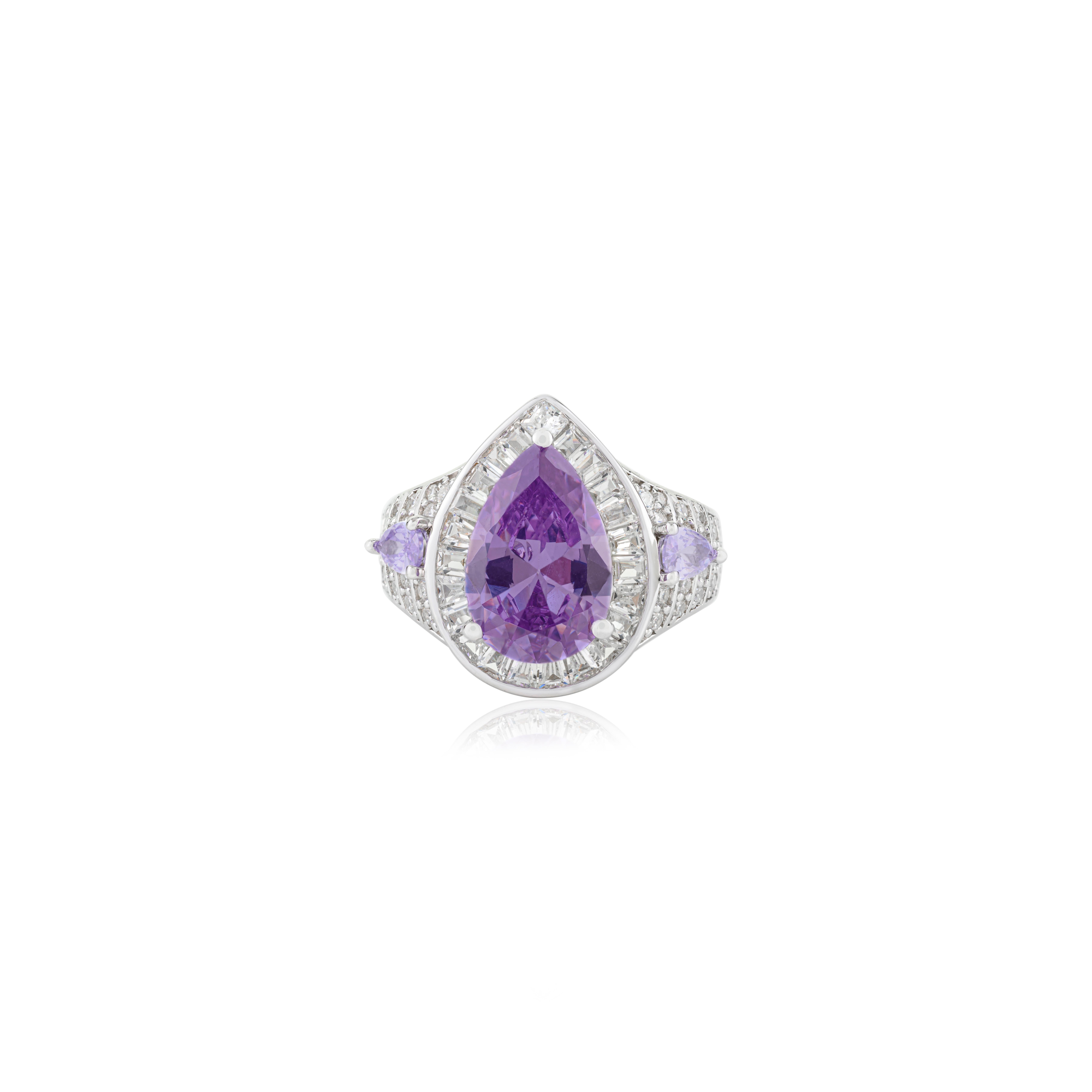 in vendita:  Silvorra Handmade Bold Teardrop Halo Ring in 925 Silver with Purple Cubic Zircon 2