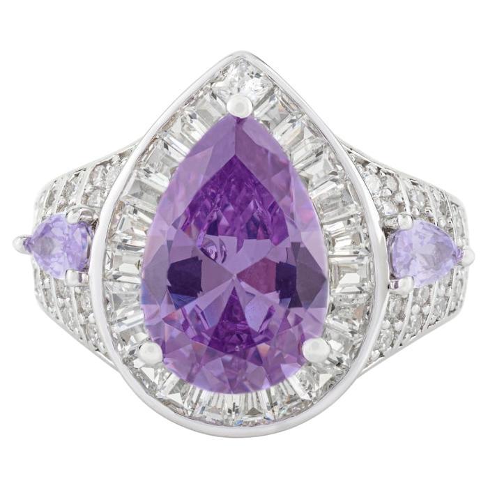 in vendita:  Silvorra Handmade Bold Teardrop Halo Ring in 925 Silver with Purple Cubic Zircon