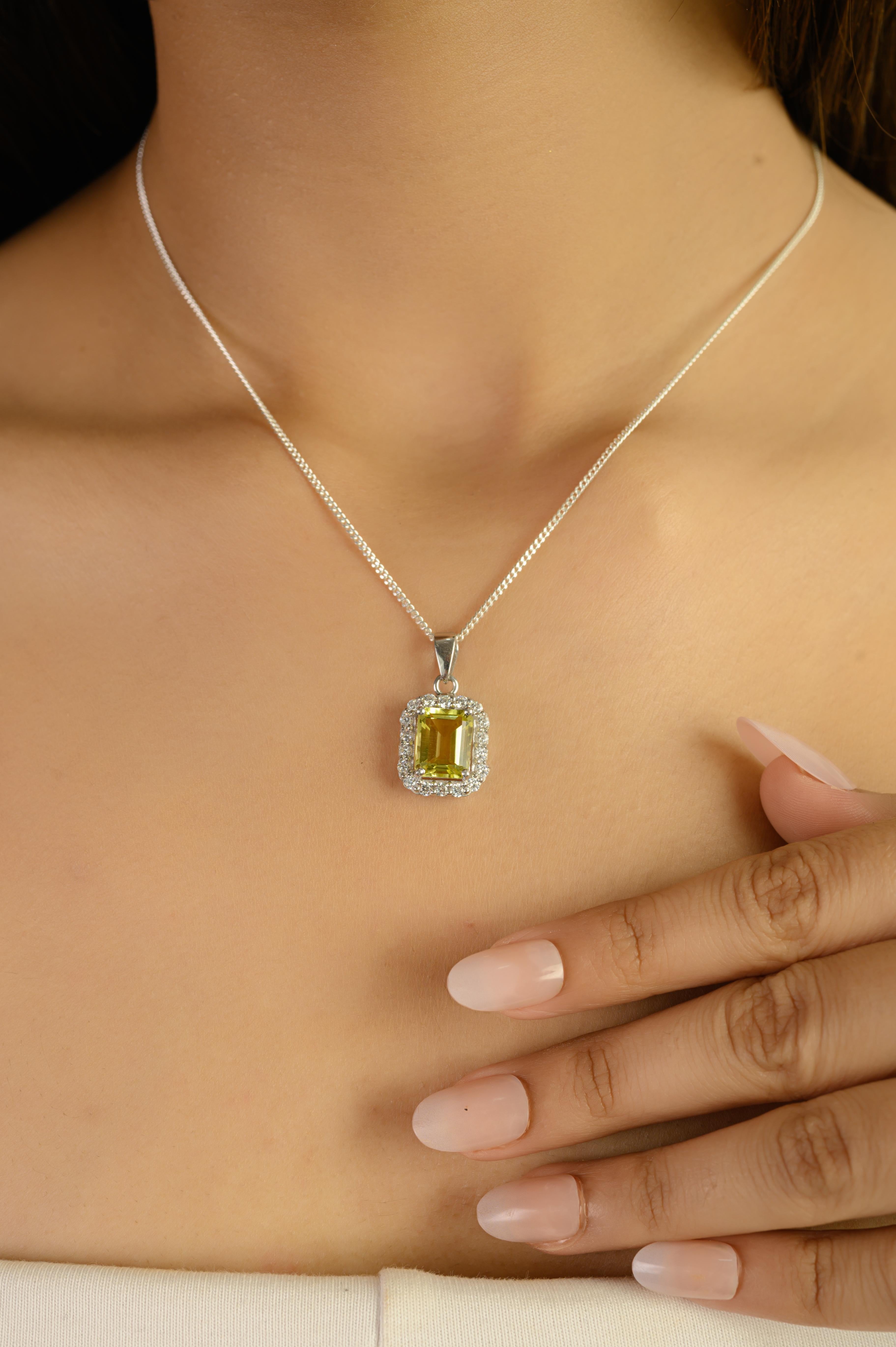 Silvorra Zitronentopas und kubischer Zirkon Cluster 925 Silber Anhänger Weihnachtsgeschenk (Achteckschliff) im Angebot