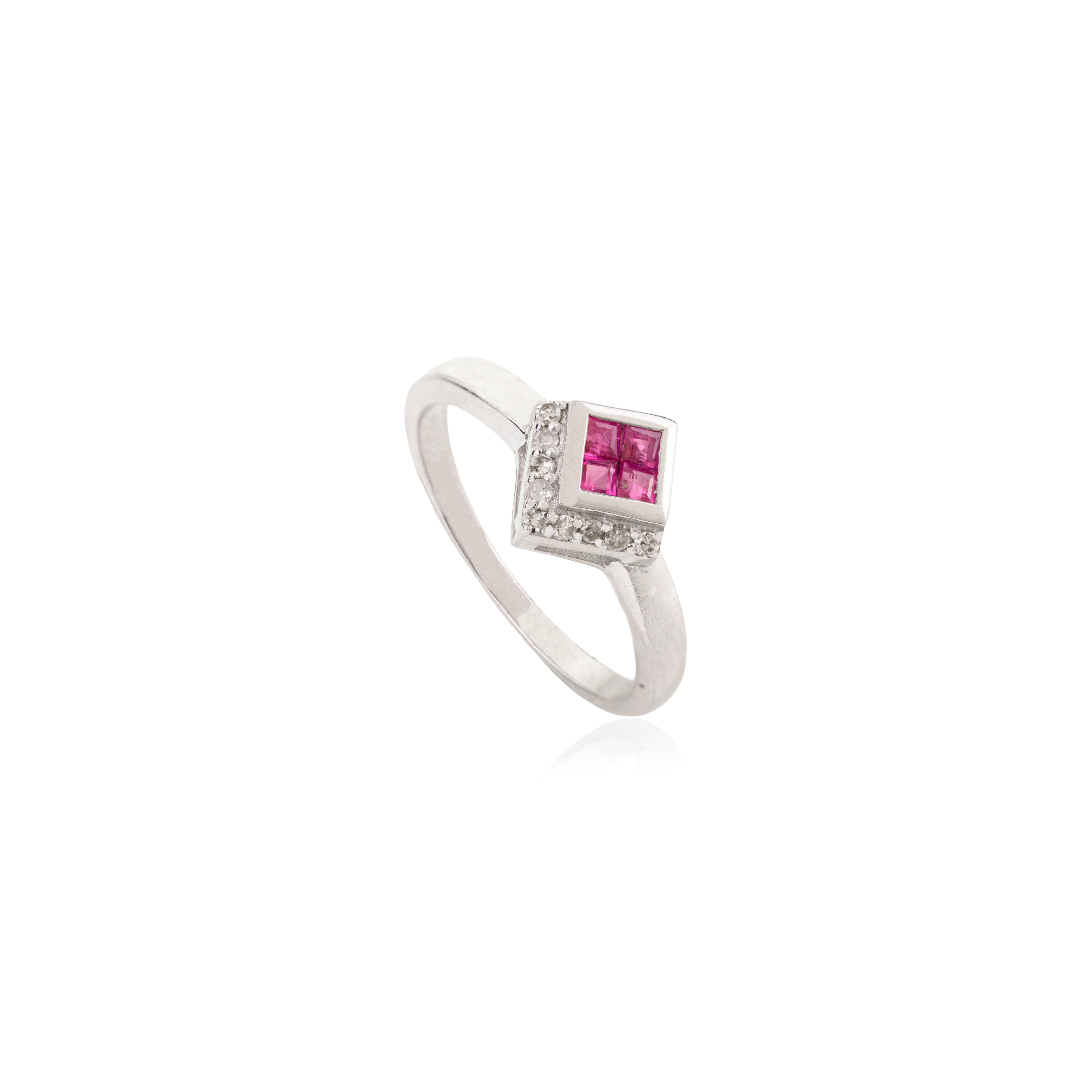 For Sale:  Silvorra Minimal Ruby Princess-Cut Mosaic Ring in Sparkle Diamond Jewelry Gift 3