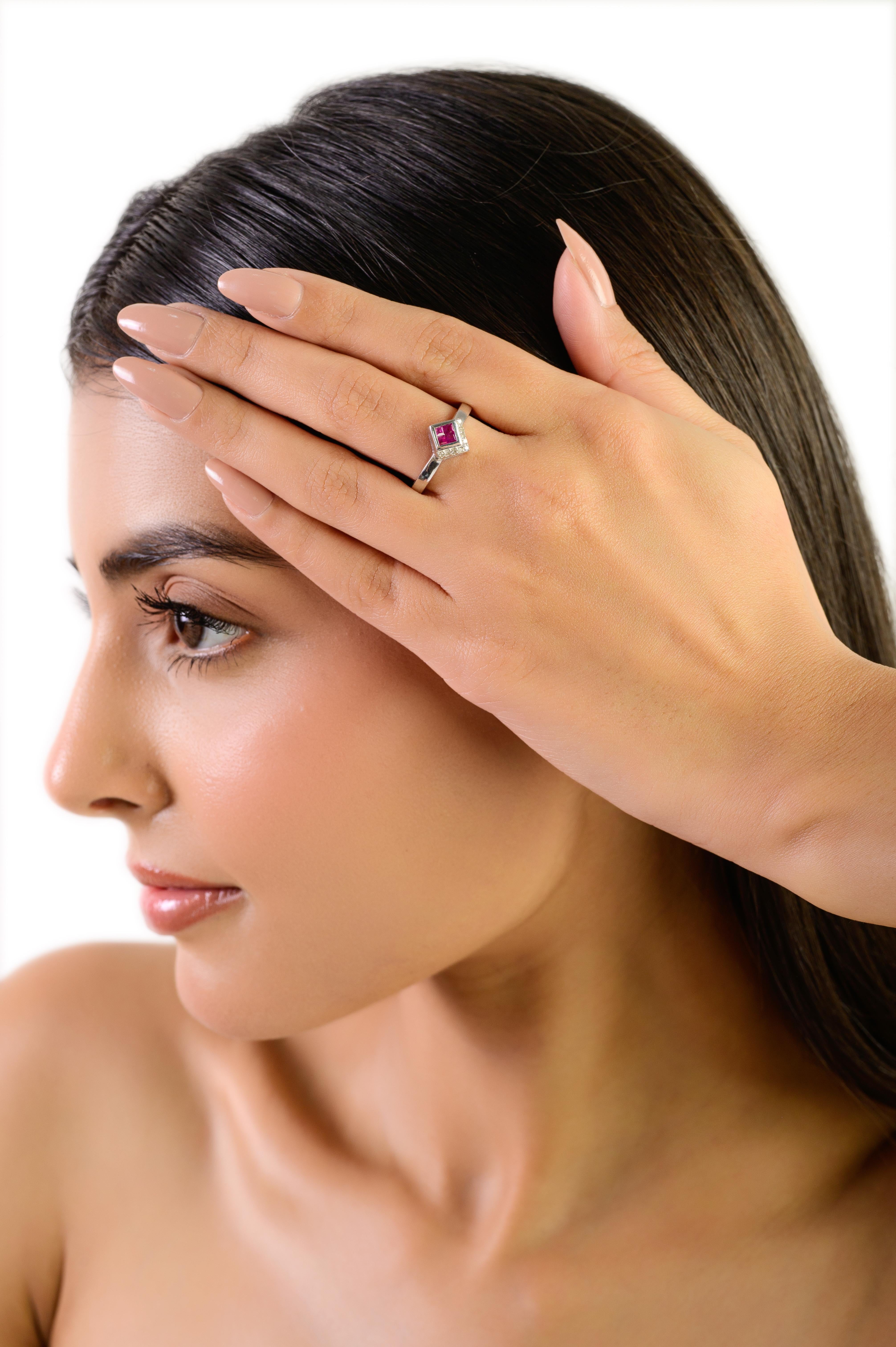 For Sale:  Silvorra Minimal Ruby Princess-Cut Mosaic Ring in Sparkle Diamond Jewelry Gift 6