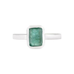 Silvorra Minimalist Natural Emerald Bezel Set Ring in 925 Sterling Silver