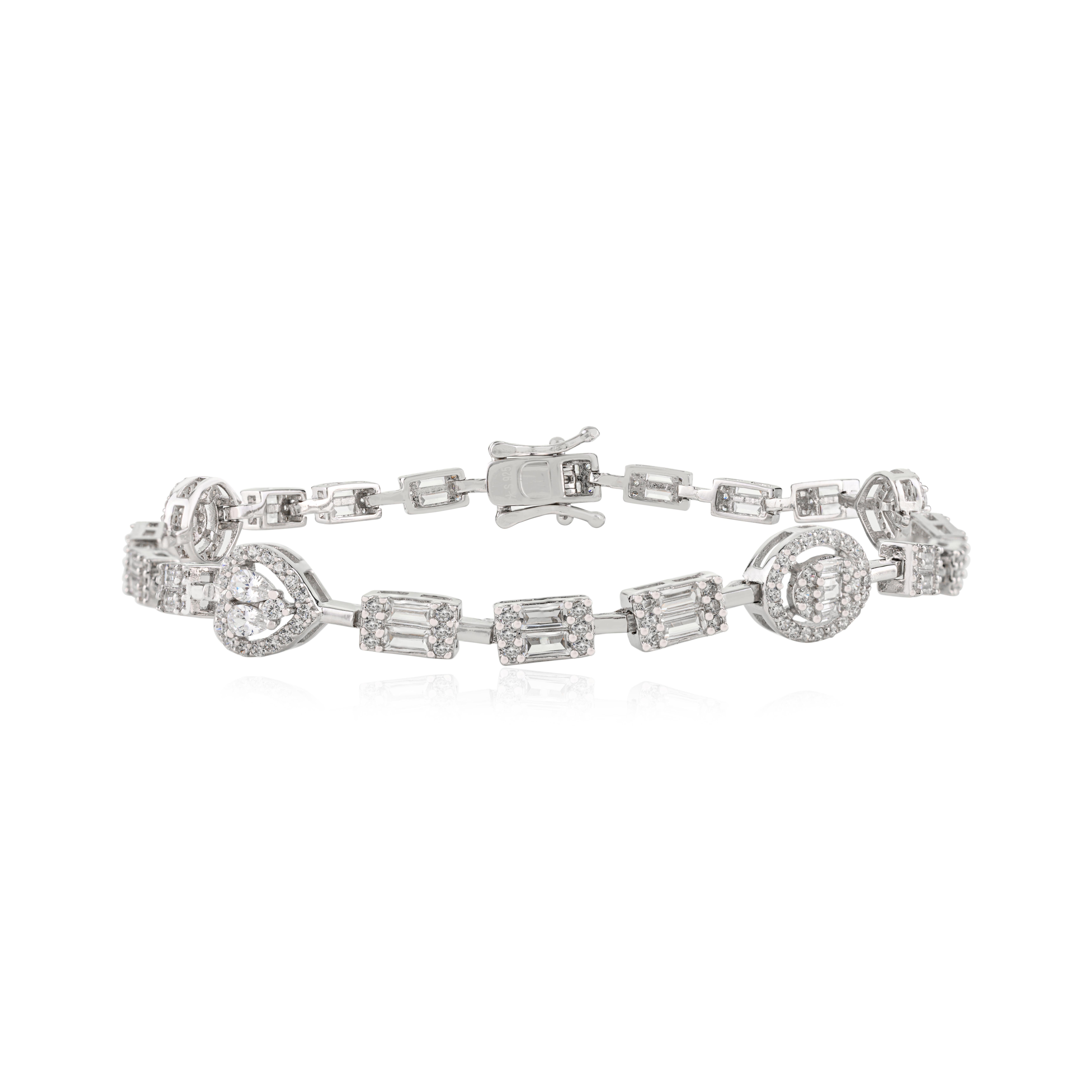 Silvorra Mixed-Cut Halo White Cubic Zirconia Tennis Armband in 925 Silber im Zustand „Neu“ im Angebot in New York, NY