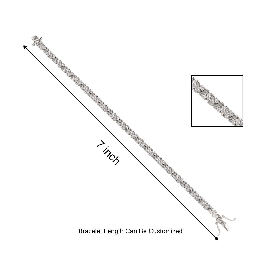 Bracciale tennis Silvorra con cubi di zirconia scintillanti a forma mista in argento 925 in vendita 3