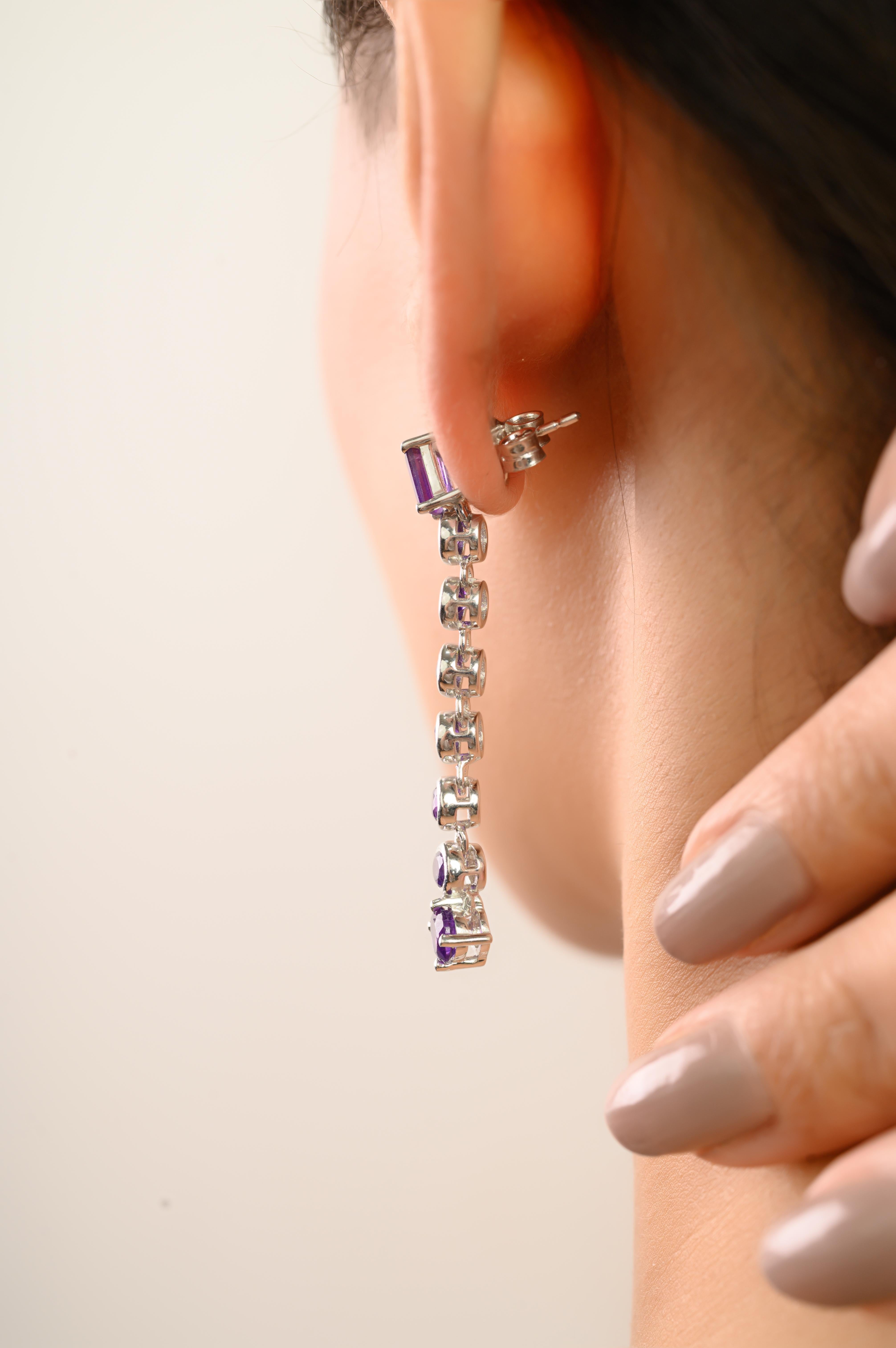 Silvorra Moderna 4,25 Ct Ametista Lunga Lineare Orecchini in Argento 925 Regalo di Natale in vendita 2