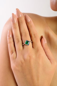 Silvorra Modern Fine Jewelry Bague émeraude et saphir bleu pour cadeau de Noël