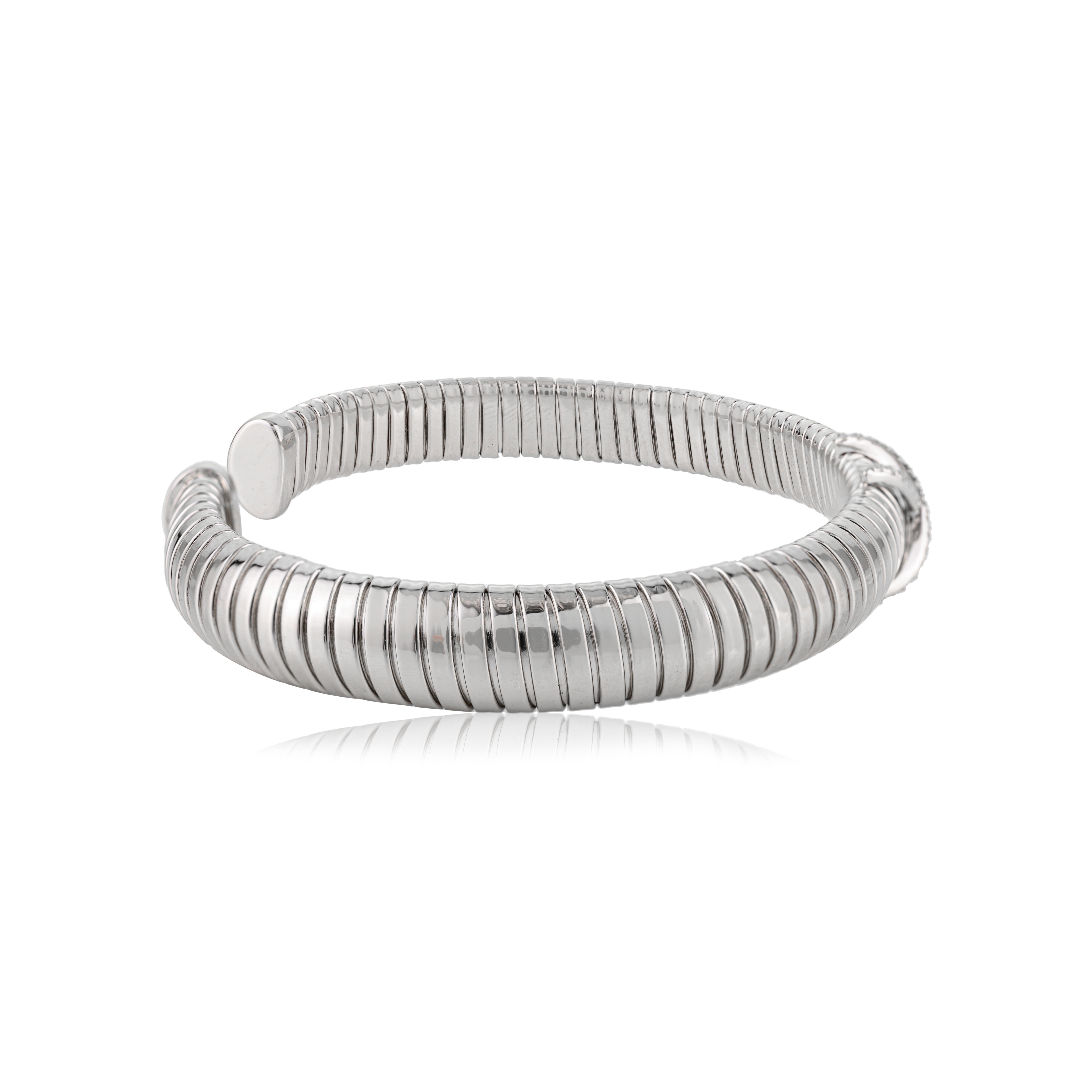 Donna Bracciale Modernista X Motif Tubogas in argento 925 con zirconi bianchi di Silvorra in vendita