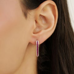 Silvorra Natural Ruby Column Ohrringe Minimalist Kanal Einstellung Schmuck für Sie