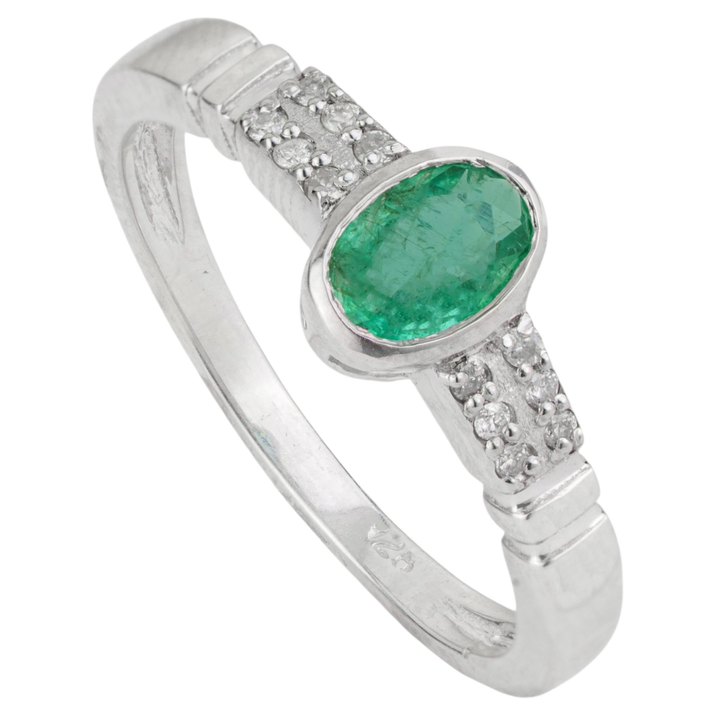 Silvorra Oval Cut Emerald and Diamond Promise Ring in 925 Silver Gift for her