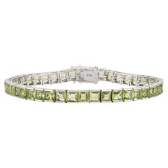 Bracciale tennis strutturato con peridoto taglio quadrato in argento 925 per donna di Silvorra