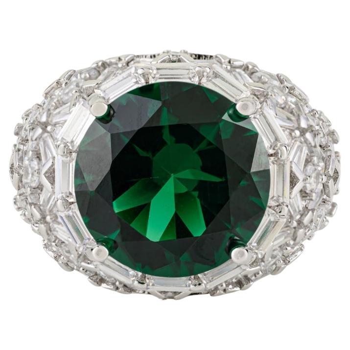 in vendita:  Anello da cocktail in argento 925 con cubic zirconia verde e bianca di ispirazione vintage di Silvorra