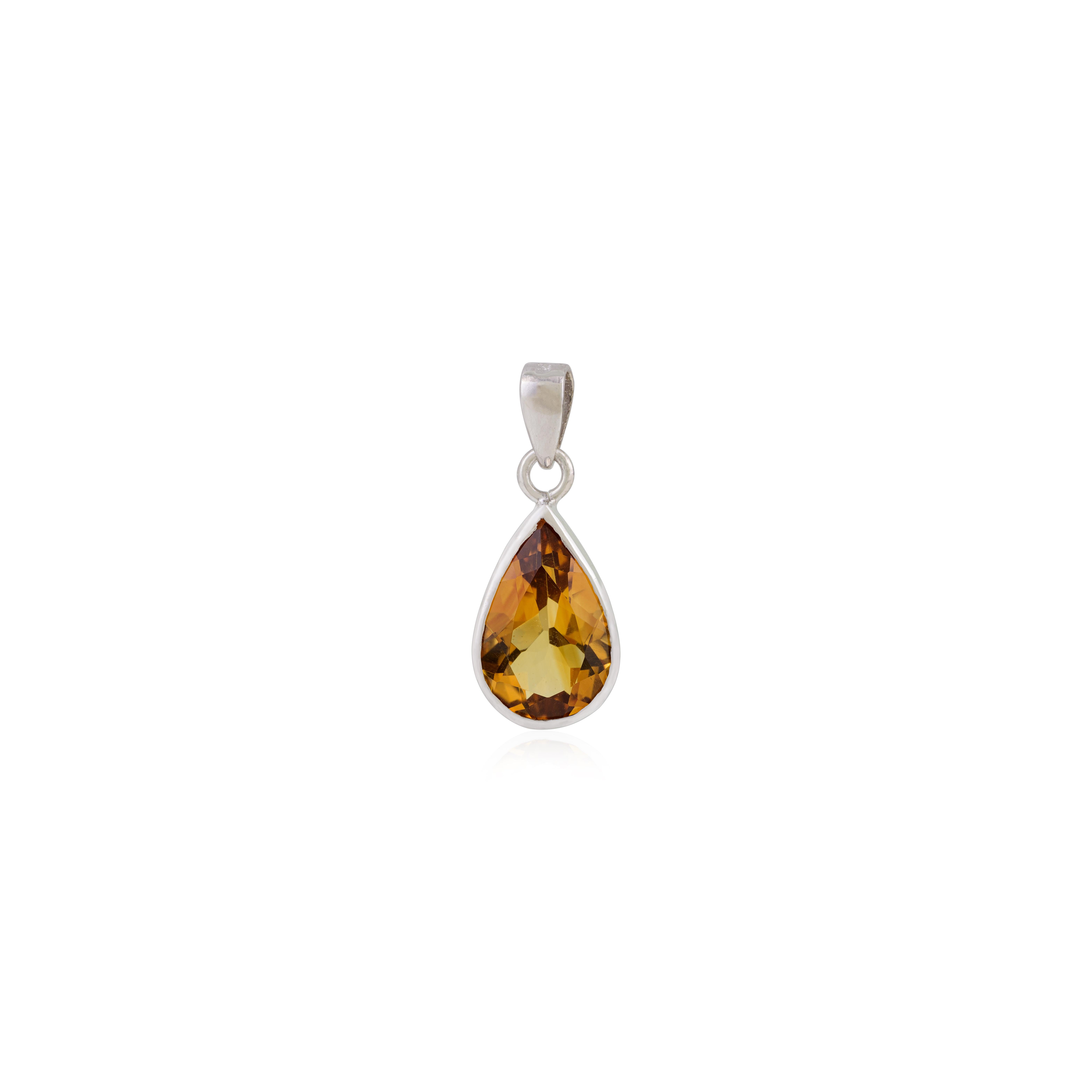 Silvorra Vintage Inspired Natural Citrine Teardrop Pendant in 925 Solid Silver For Sale 1