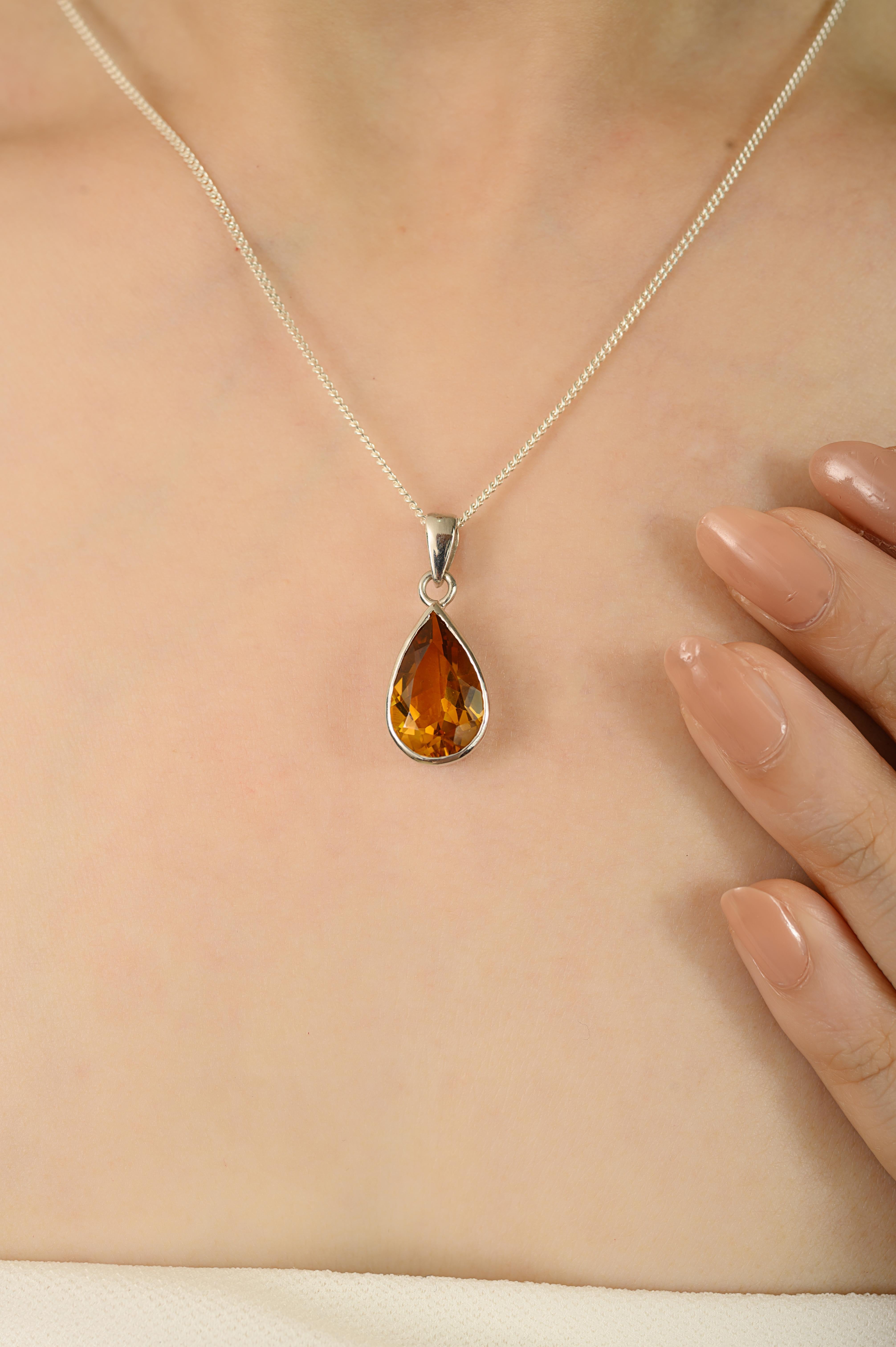 Silvorra Vintage Inspired Natural Citrine Teardrop Pendant in 925 Solid Silver For Sale 2