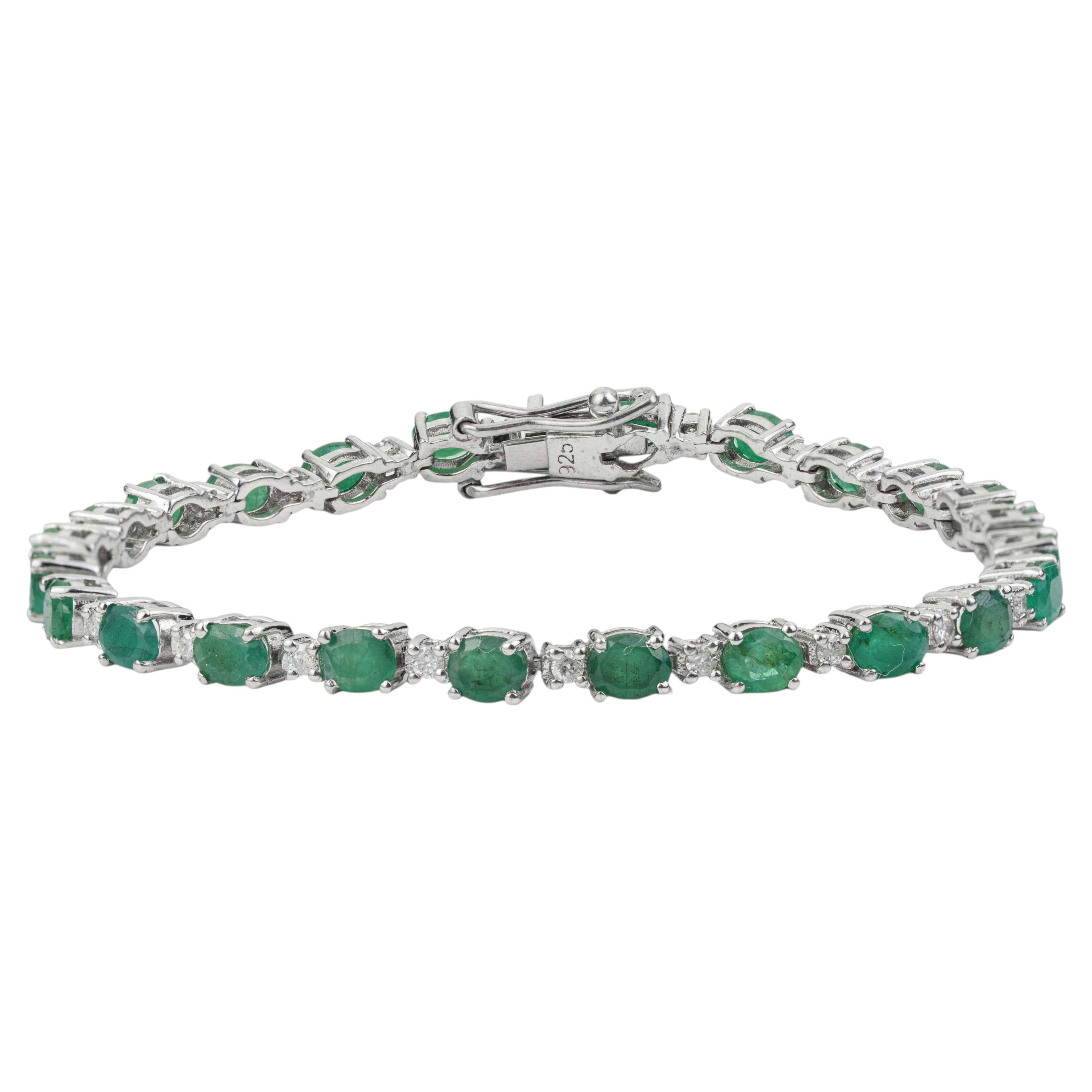 Silvorra Vintage Style Emerald & Diamond 925 Silver Tennis Bracelet in 7 Inch