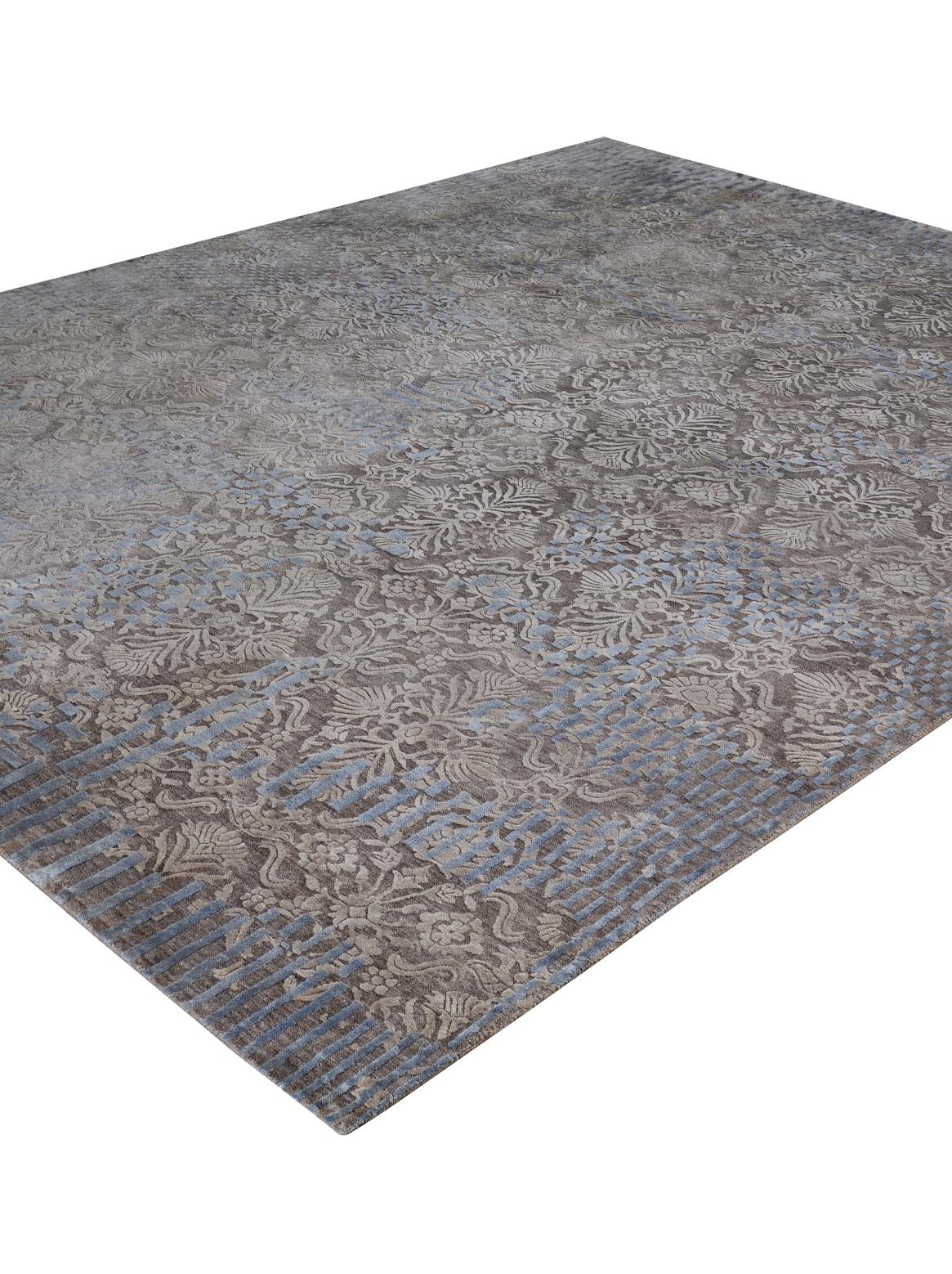 SILVRYN Tapis noué à la main en couleurs Tan et Dove par Hands Neuf - En vente à New Delhi, IN