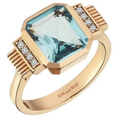 Sim and Roz 14K Gold Ring with Emerald cut Aquamarine and Diamonds
