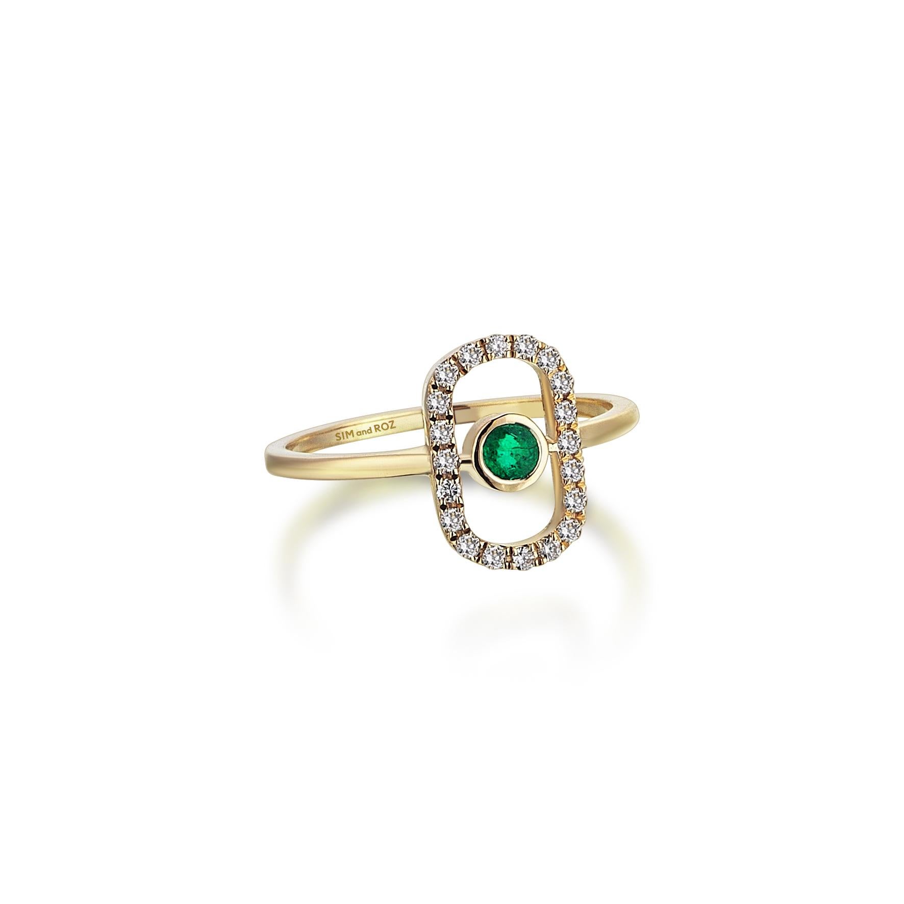 For Sale:  Sim and Roz 14K Yellow Gold Ring with Round Cut Diamonds and Emerald 3