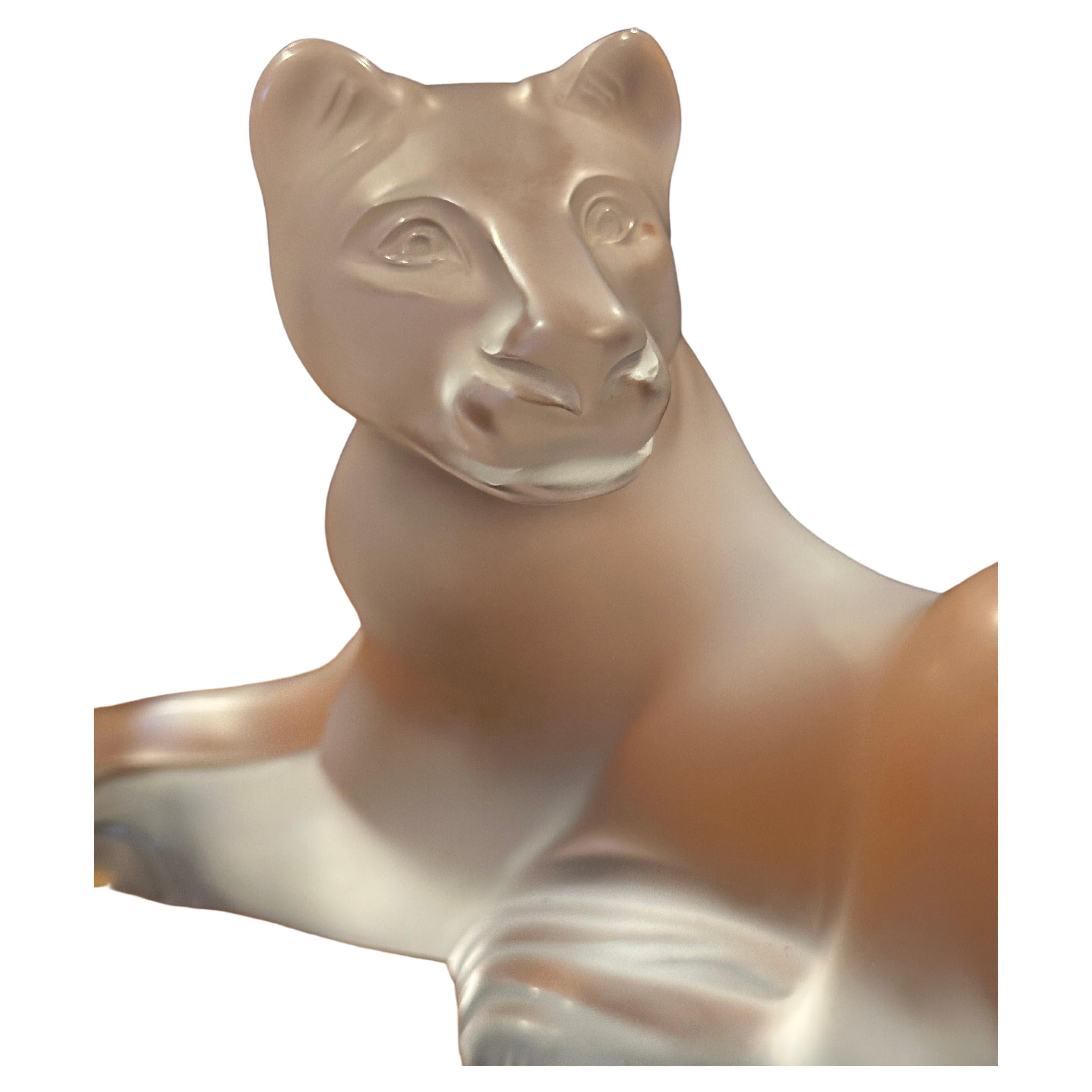 lalique lion sculpture