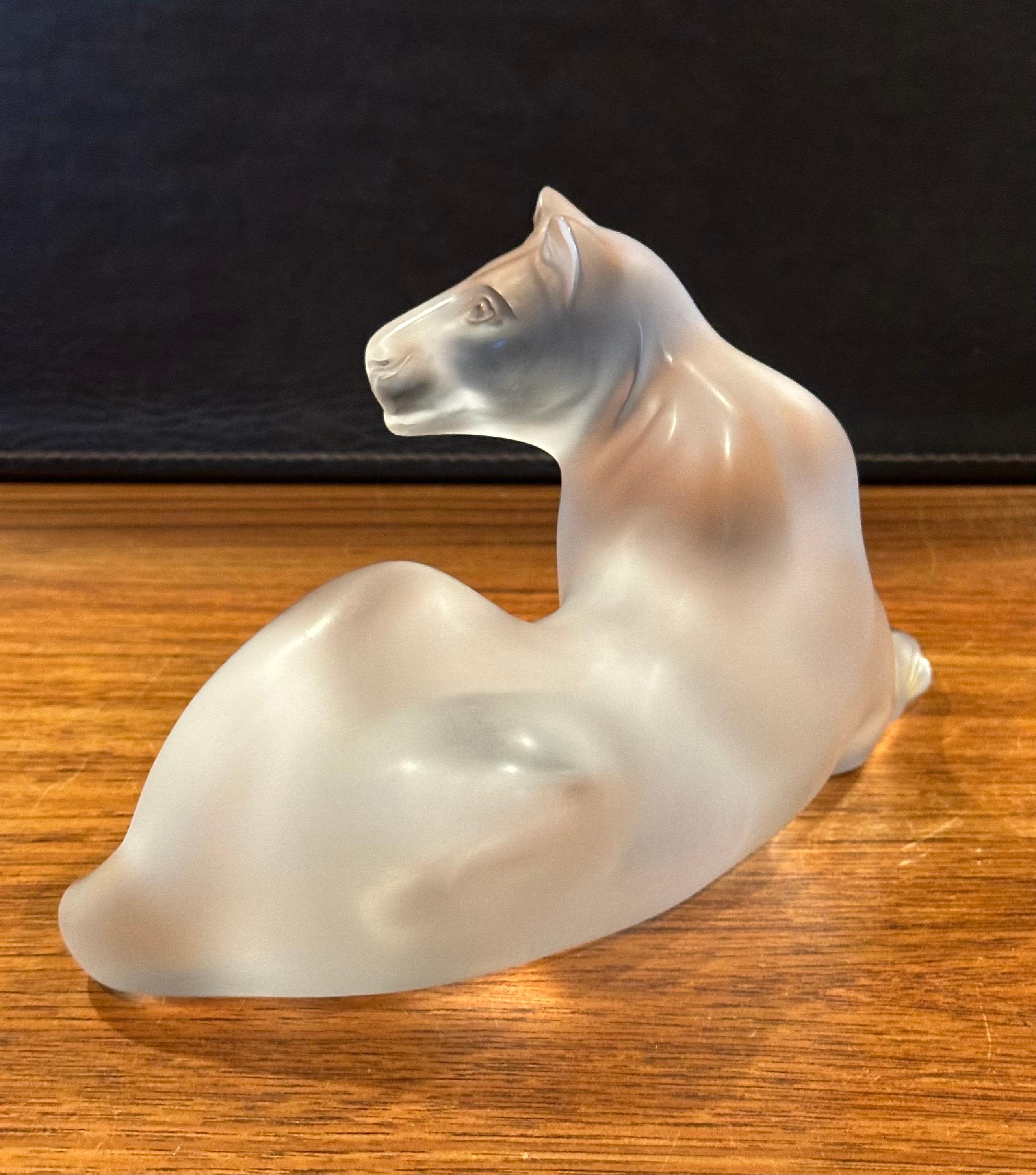 20th Century Simba Lioness Sculpture in Frosted Crystal by Lalique of France For Sale