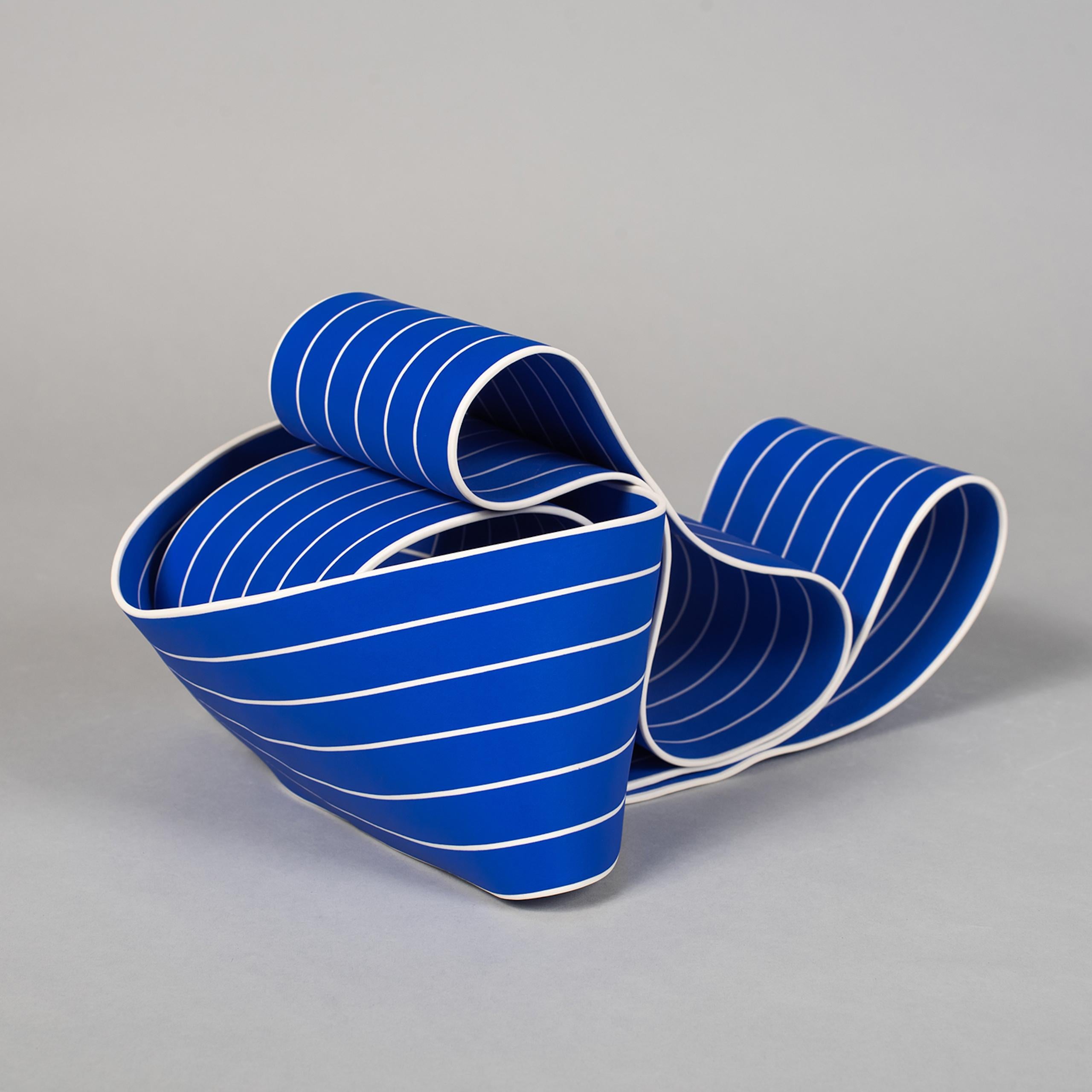 Entrapped 1 by Simcha Even-Chen - Porcelain sculpture, blue lines, movement For Sale 3