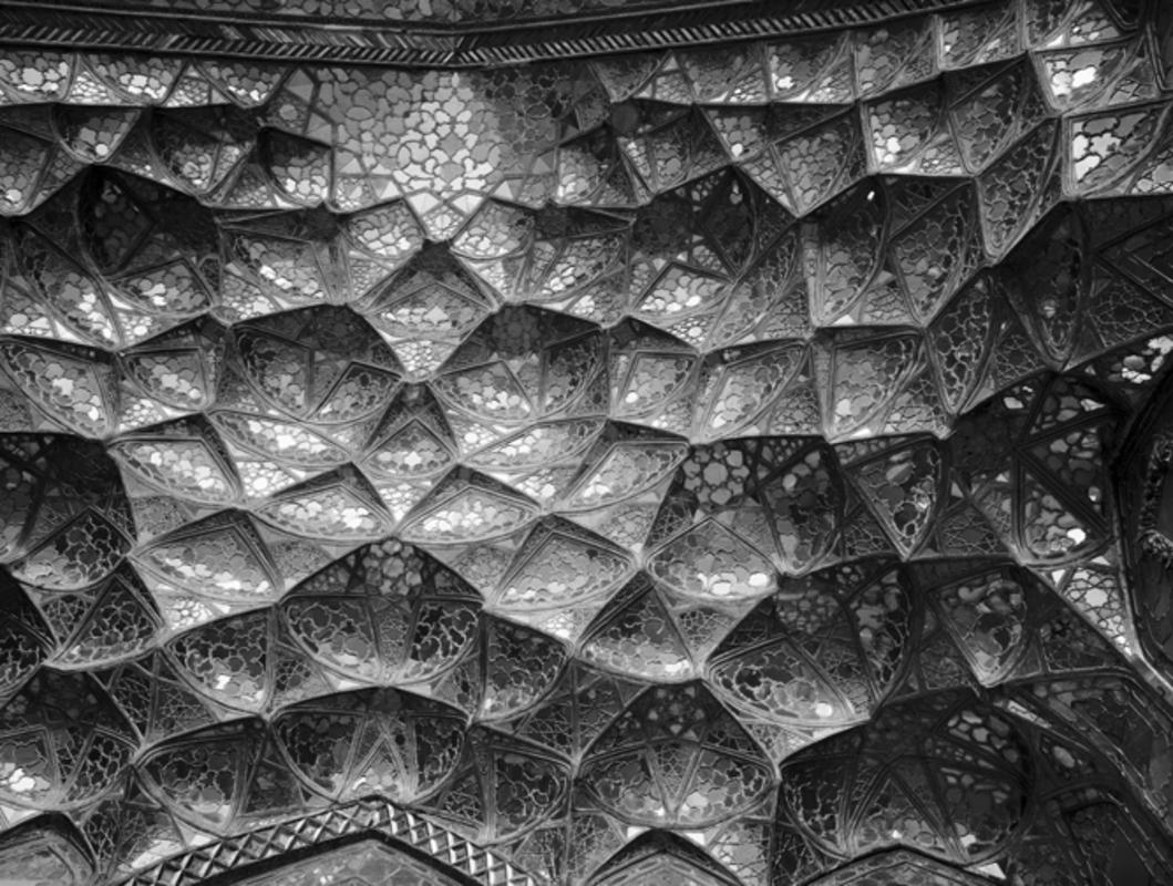 Simeon Posen Black and White Photograph – Chehel Sitoun - 764701