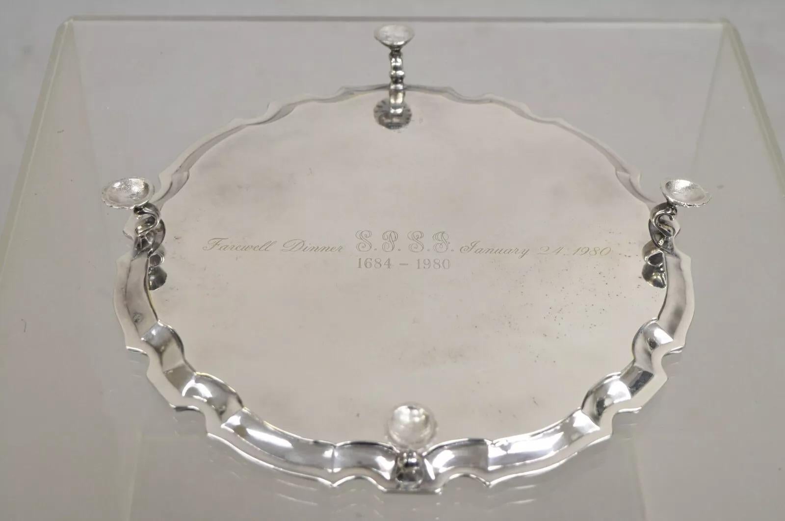 Simeon Soumain Repro für MET Versilbertes Salvertablett von Gorham, graviert (Georgian) im Angebot