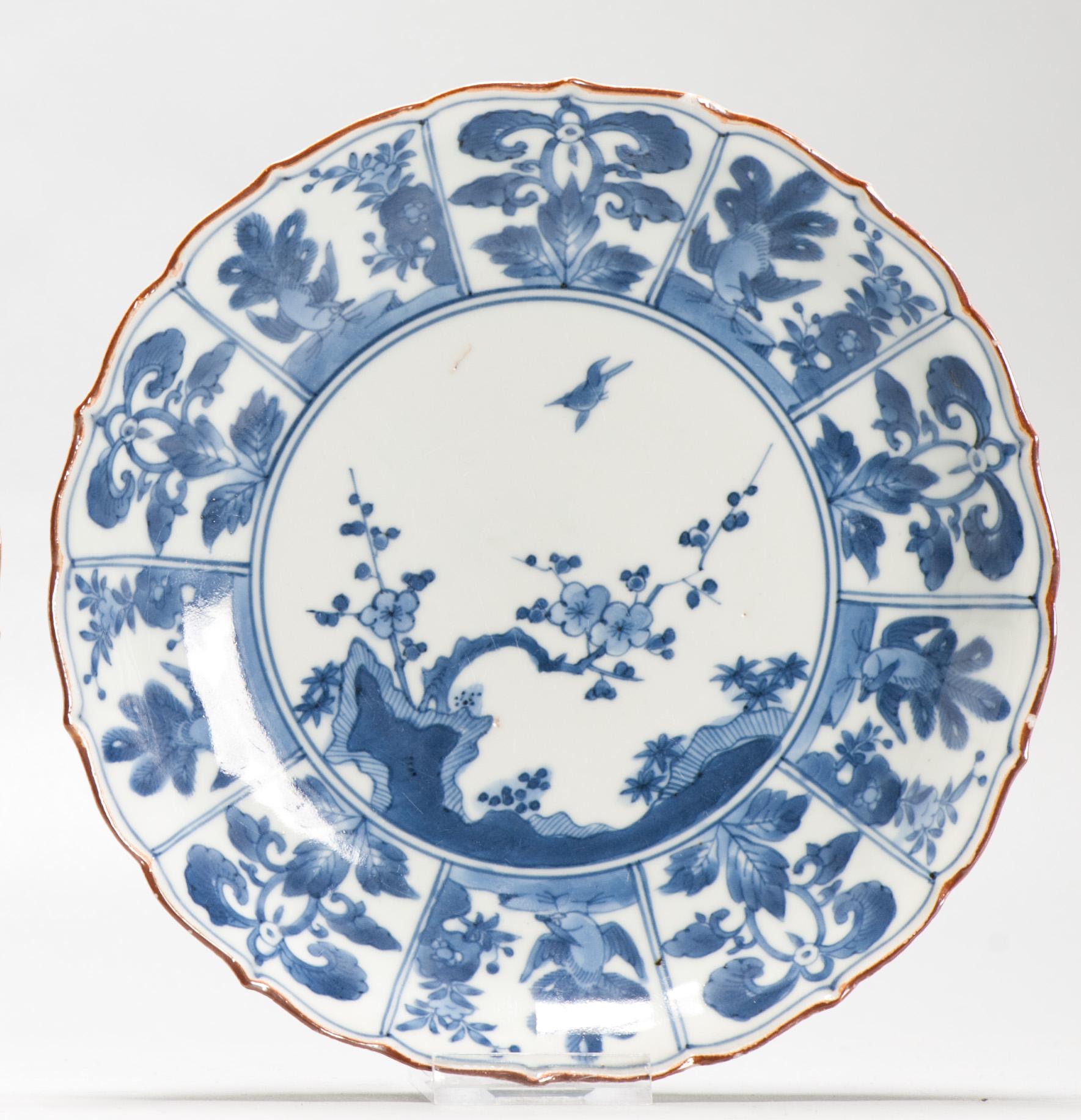 Porcellana Un rarissimo piatto Kakiemon del periodo Edo del XVII secolo in porcellana con marchio Fuku, blu e bianco in vendita