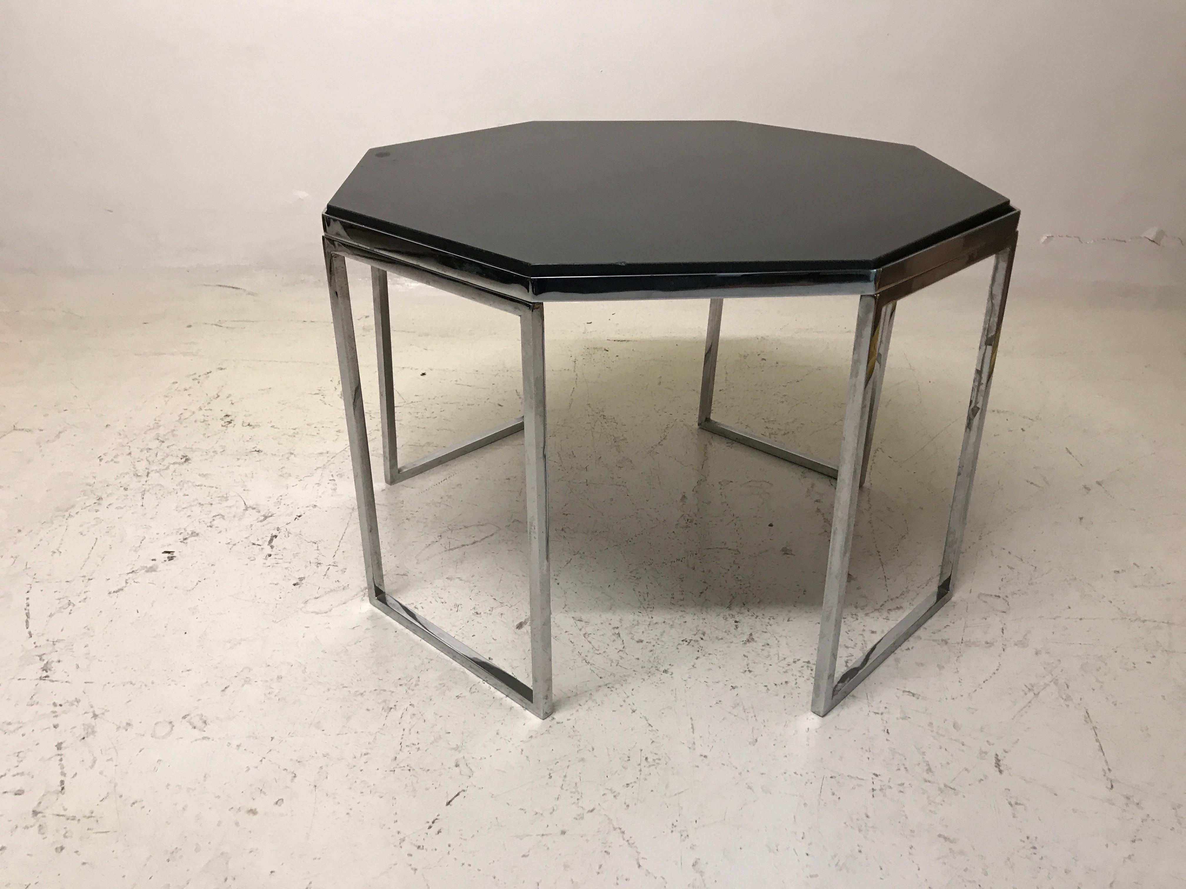 « Similaire Table at Radio City Music Hall », attribué à Donald Deskey, Art Déco en vente 6