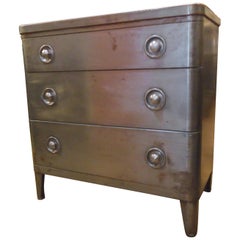 Simmons Furniture Metal Dresser
