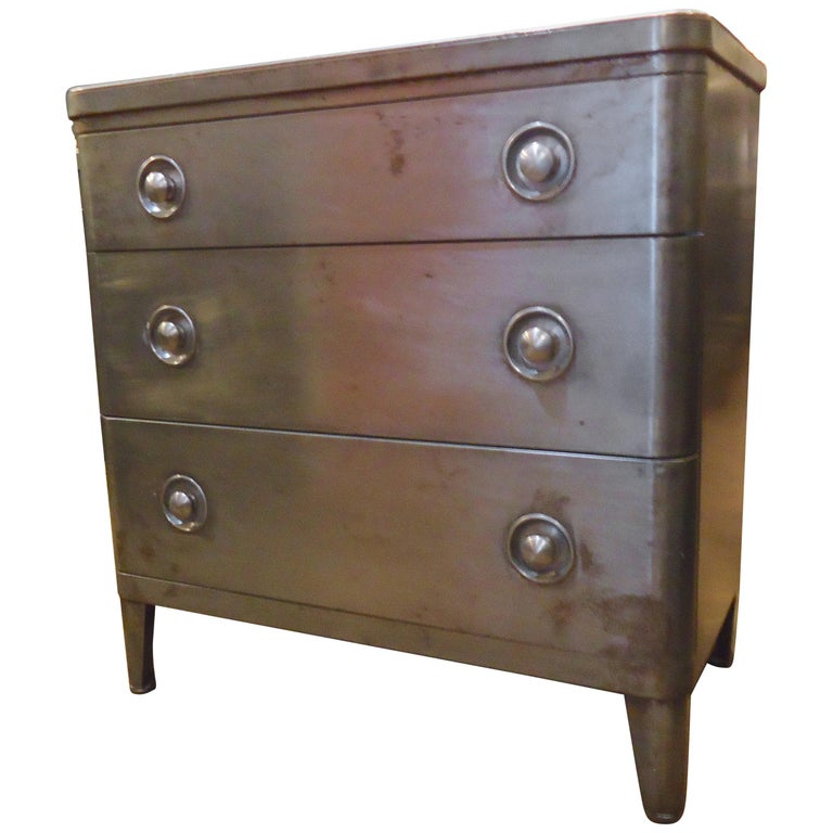 Simmons Furniture Metal Dresser For Sale at 1stDibs simmons metal dresser, simmons furniture nh