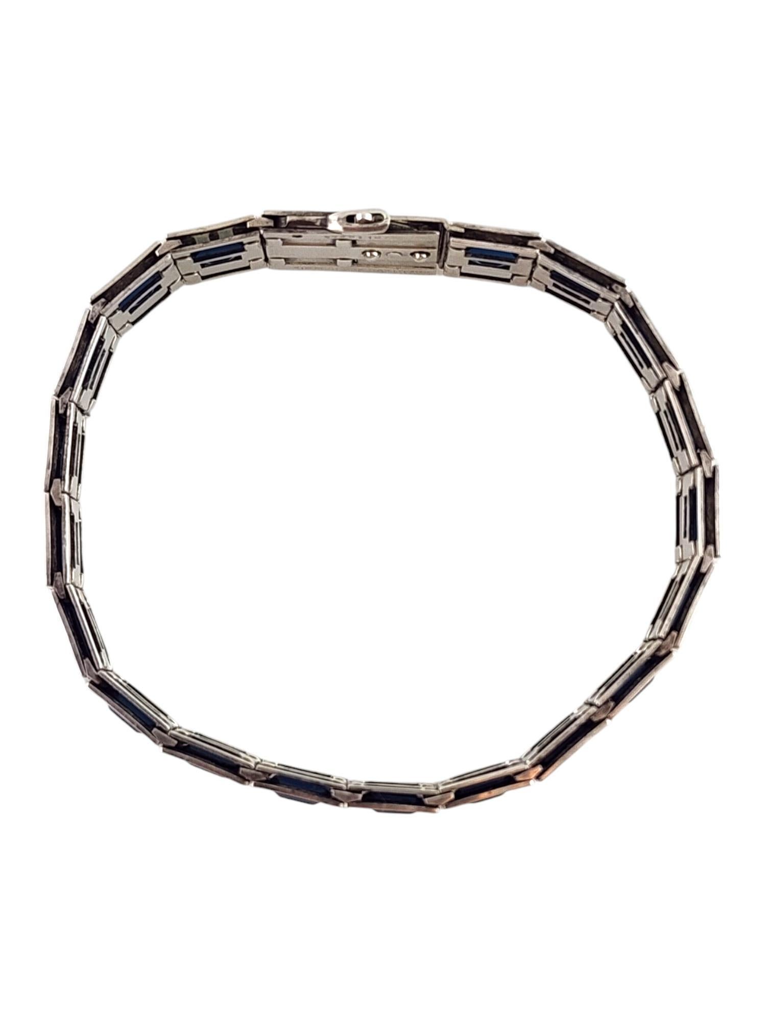 Simmons Sterlingsilber Art Deco Filigranes Art Deco Armband mit blauen Steinen #20059 im Zustand „Gut“ in Washington Depot, CT