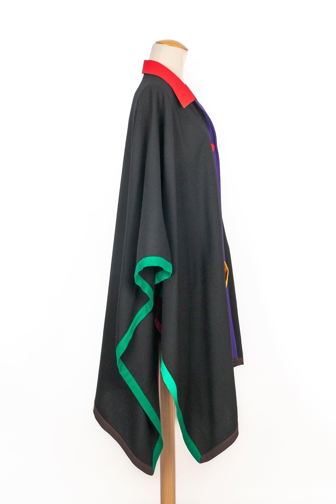 Women's Simon Chang Black Wool Shirt-Style Coat/Cape For Sale