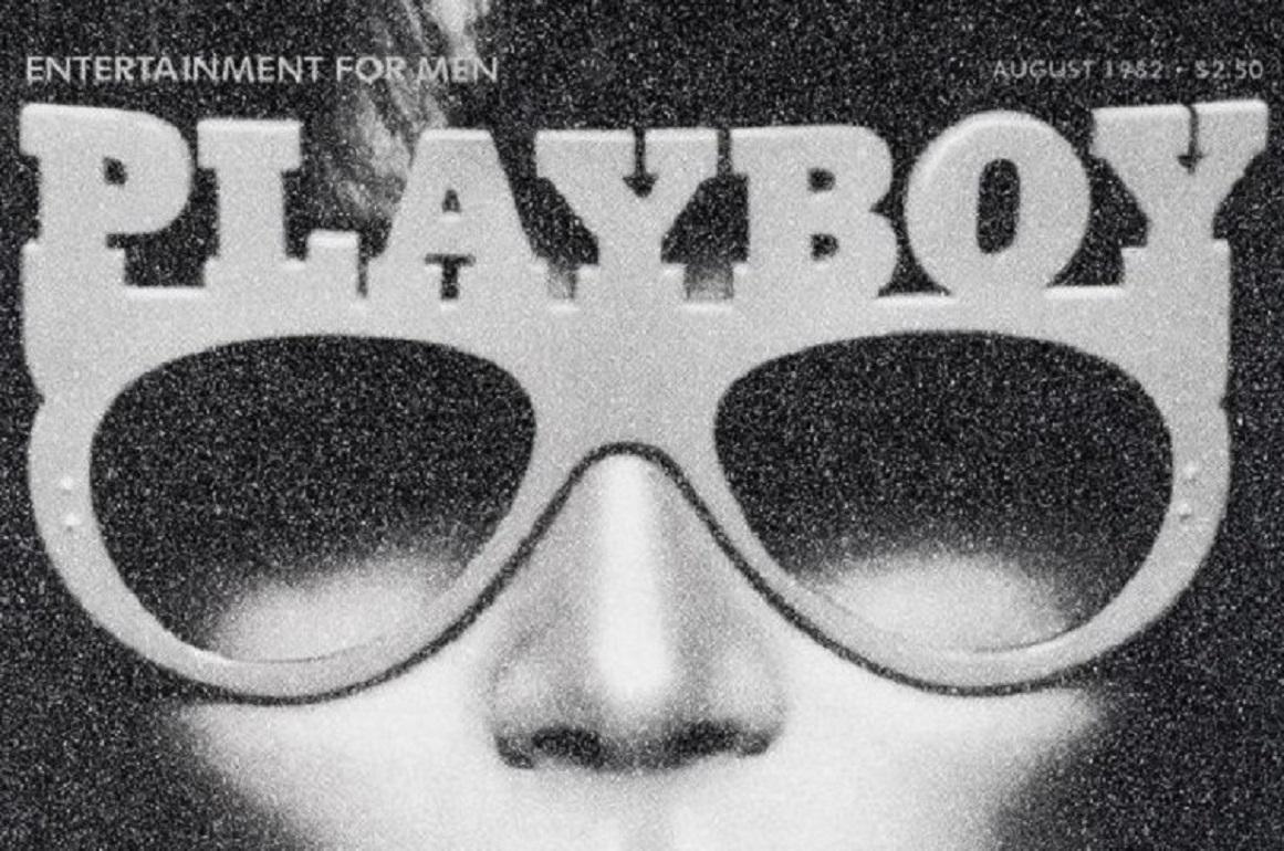 Playboy August 1982, Playboy – Print von Simon Claridge
