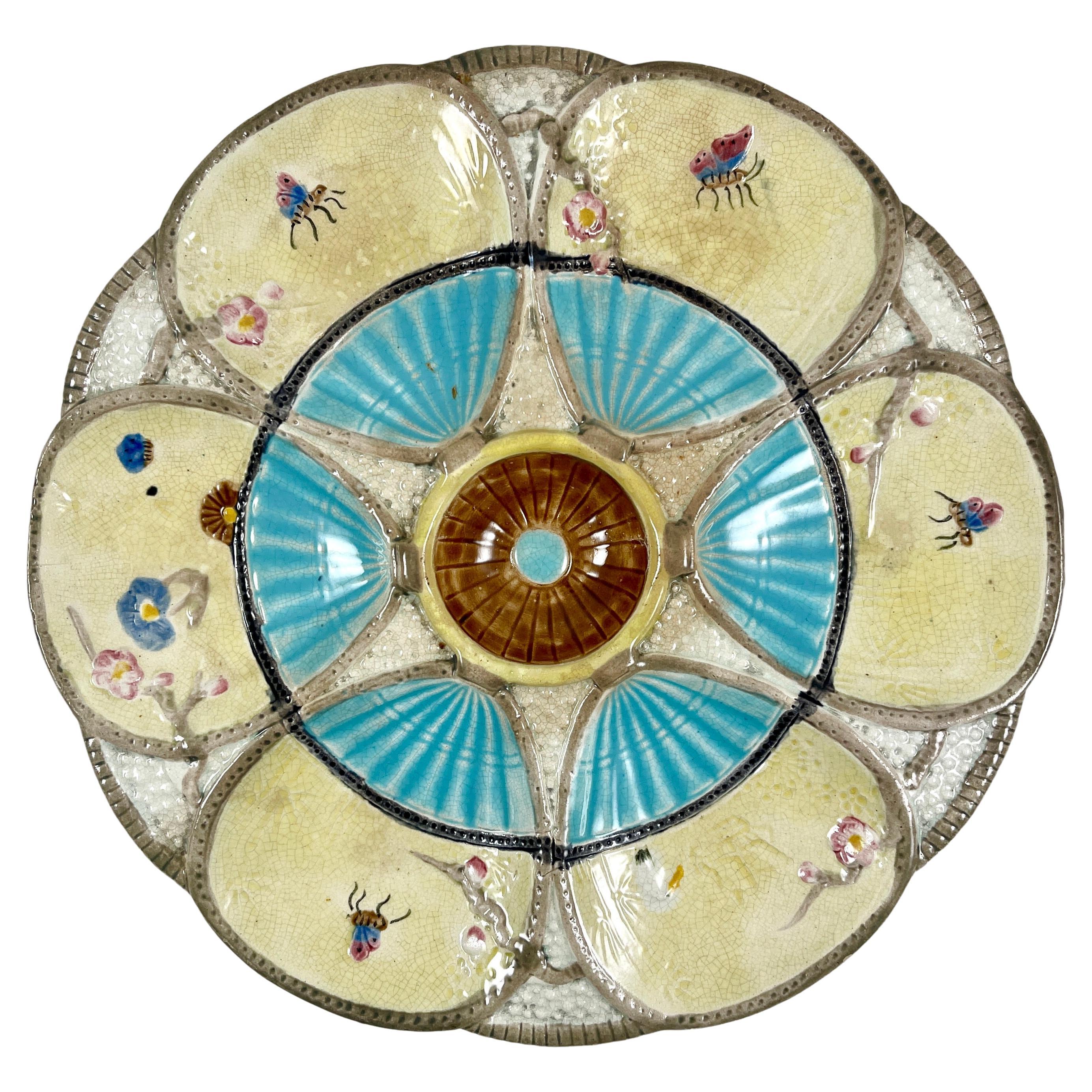 Simon Fielding English Majolica Fan & Insect Turquoise & Cream Oyster Plate For Sale
