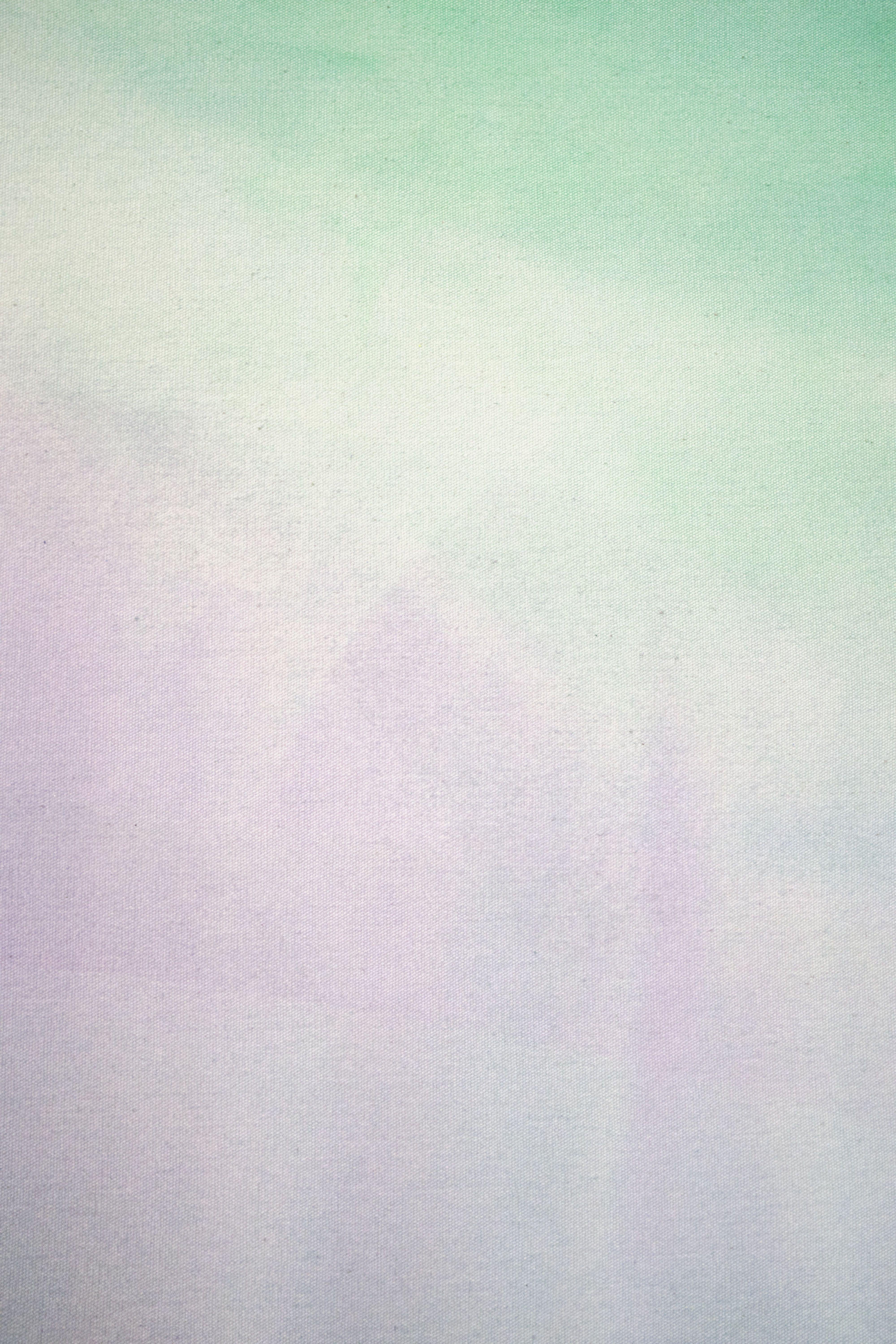 Vine lavande, peinture, acrylique sur toile - Gris Abstract Painting par Simon Findlay