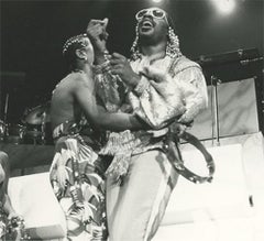 Stevie Wonder actuando en Los Ángeles circa 1975